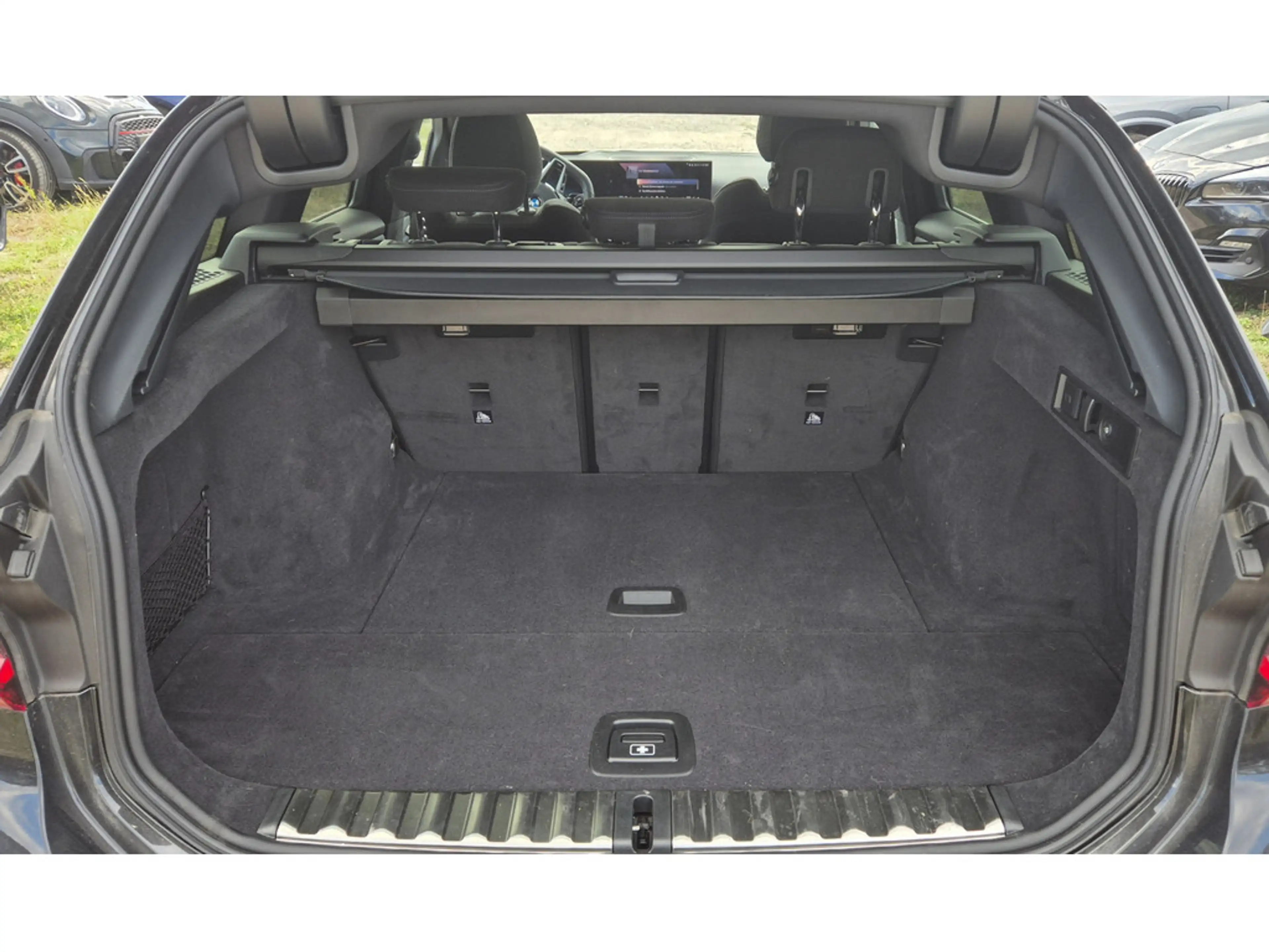 BMW 320 d Touring xDrive M-Sport AHK+PANO+ACC+KAM — photo 15