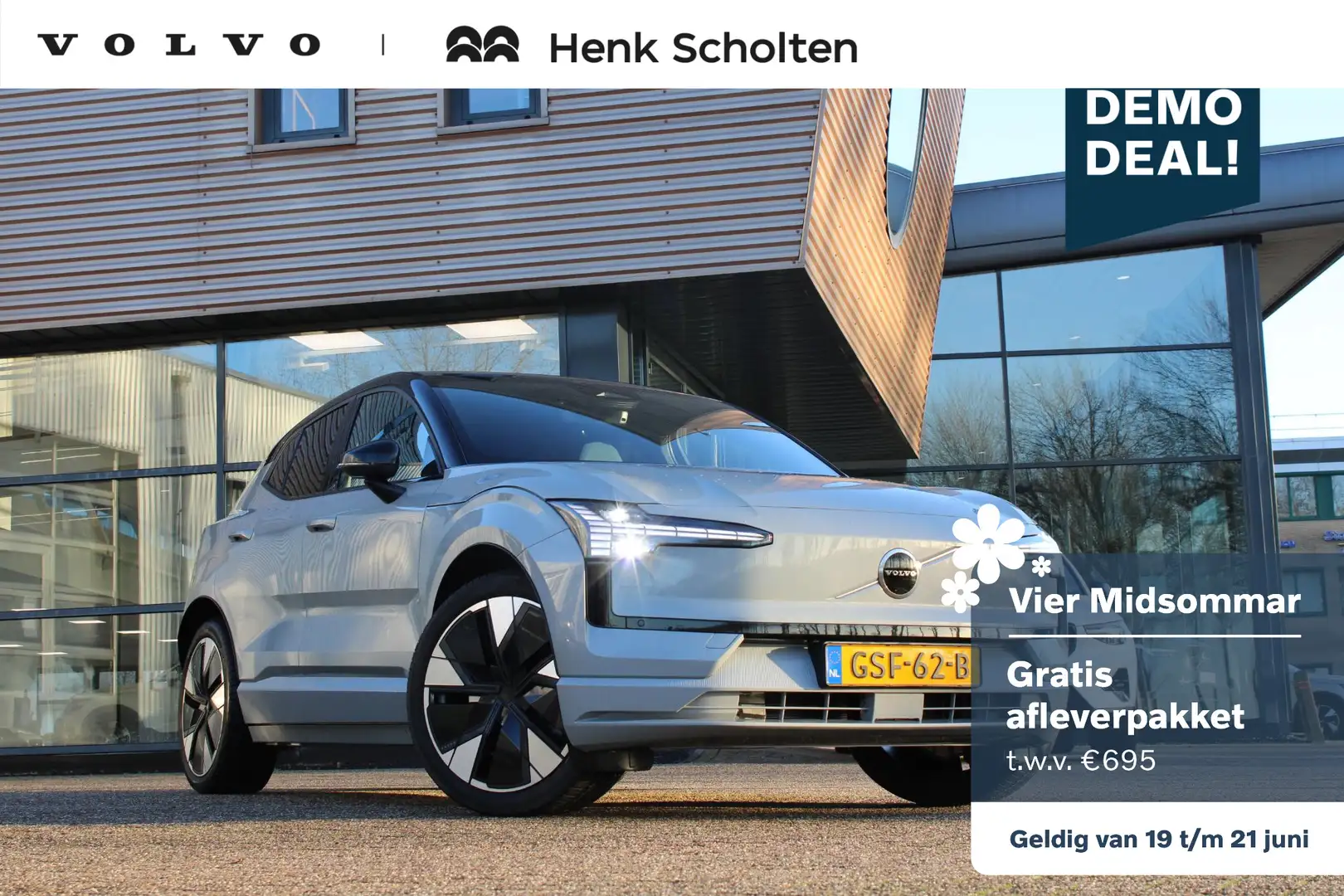 Volvo EX30 Twin Motor Performance Plus 69 kWh | Google Servic Gris - 1