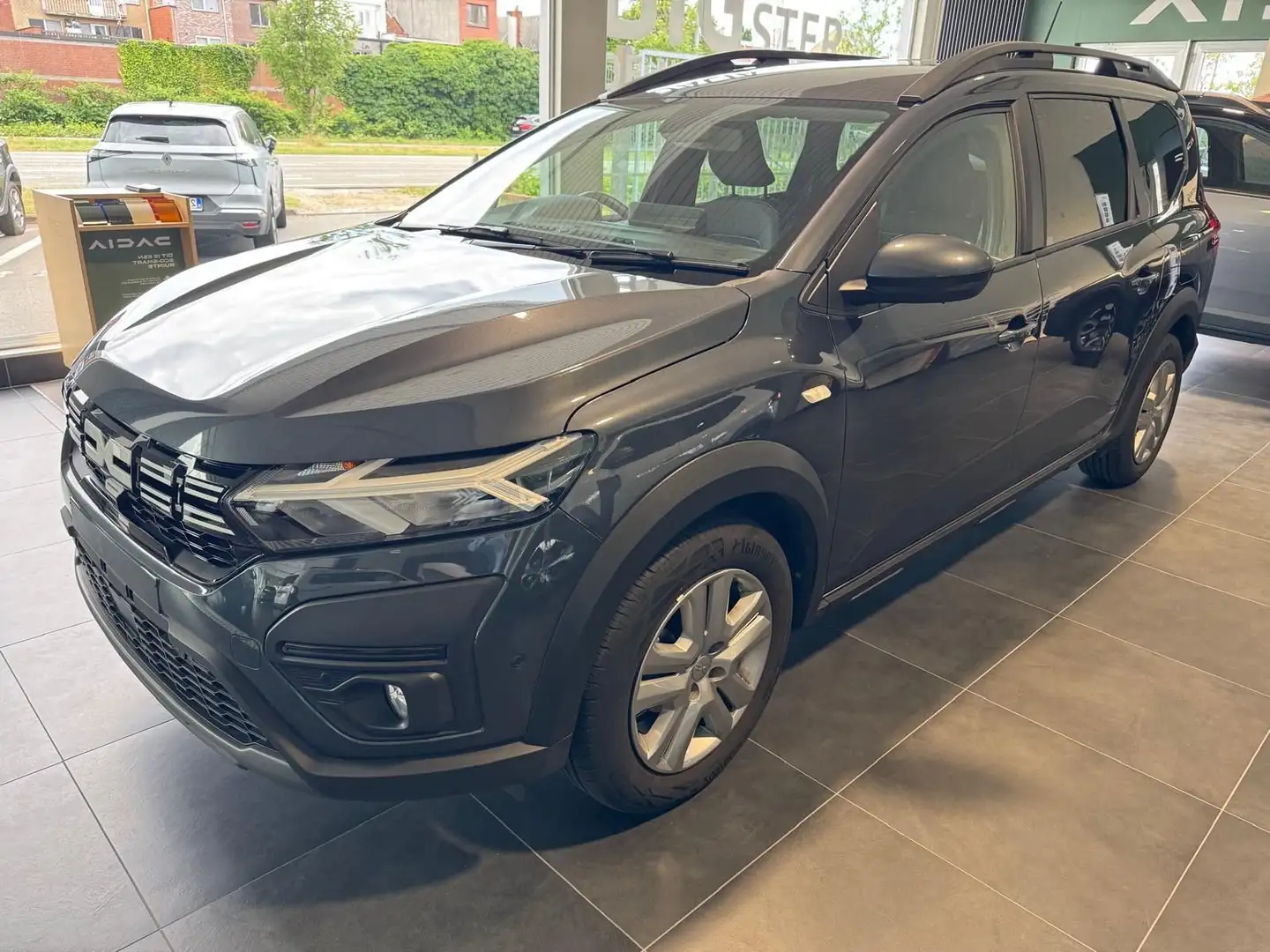 Dacia Jogger Expression TCe 110 *Garantie tot 02/2028 Gris - 1