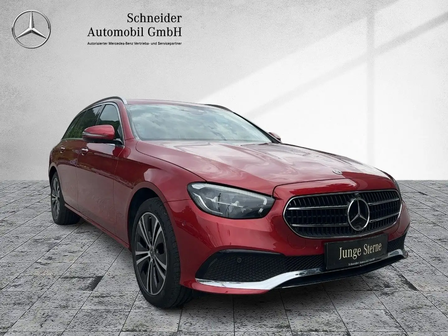 Mercedes-Benz E 220 d 4MATIC T-Modell Austria Edition ACC Navi Rot - 2