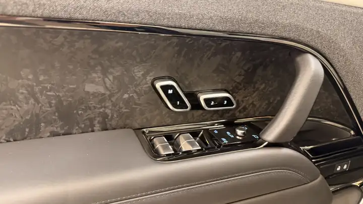 Land Rover Range Rover 2023, foto 12