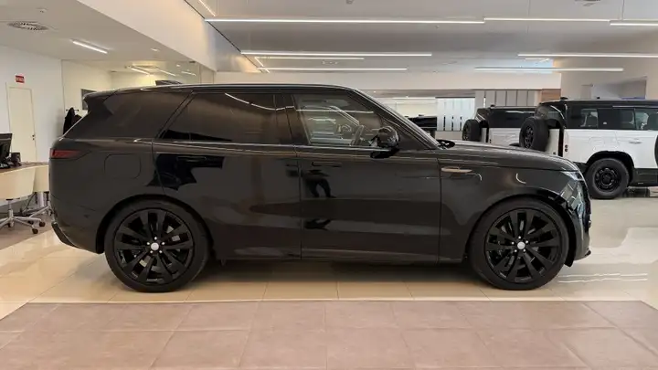 Land Rover Range Rover 2023, foto 6