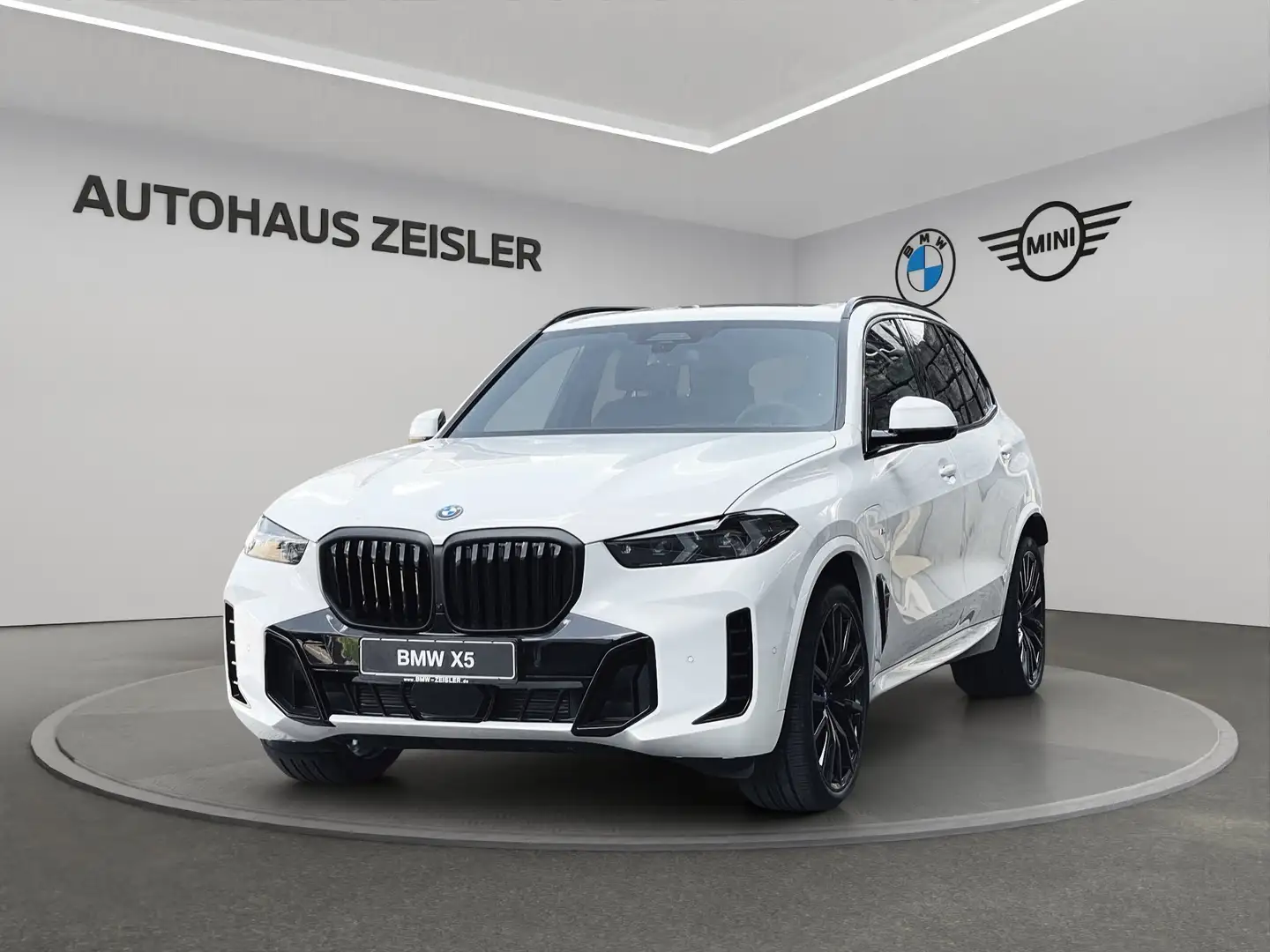 BMW X5 xDrive50e M Sport Pro 22"LM AHK GSD Sitzlüftung Blanc - 1