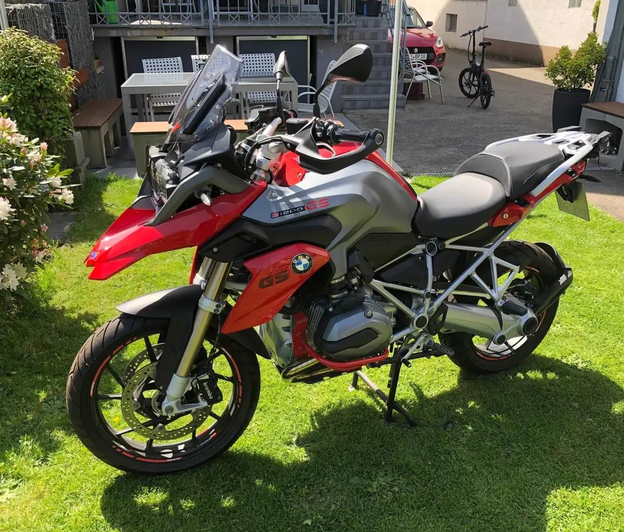 BMW R 1200 GS LC Tourenpaket, Dynamikpaket, Komfortpaket Rood - 1