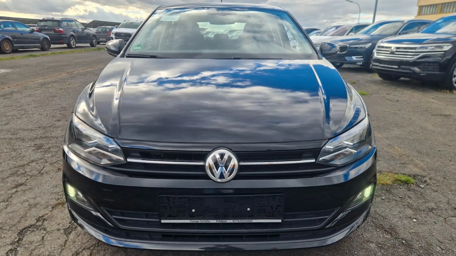 Volkswagen Polo VI Comfortline 1.Hand Noir - 2