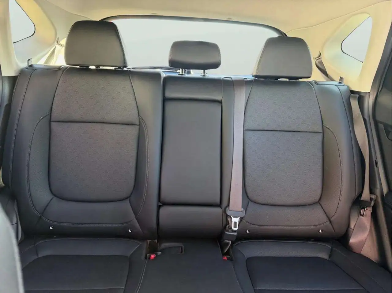 Kia Seltos снимка Kia Seltos
