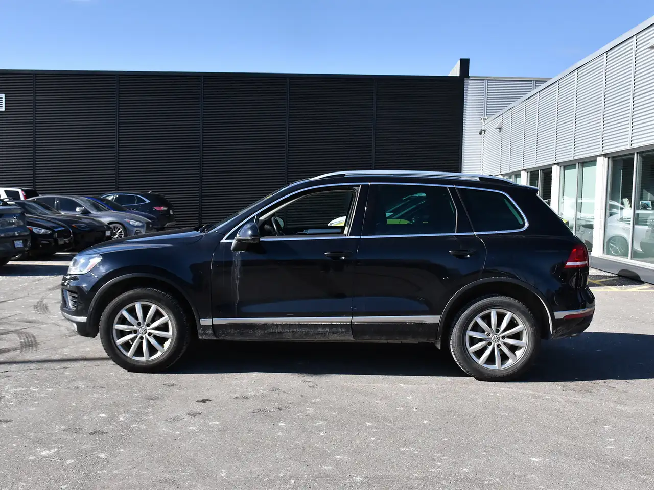 Volkswagen Touareg снимка Volkswagen Touareg