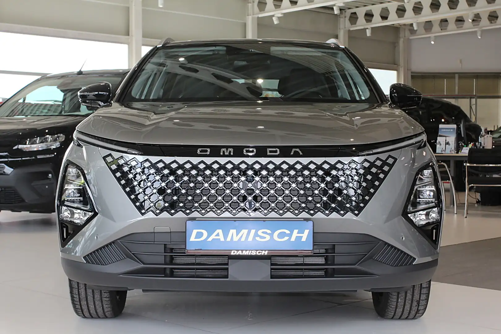 Omoda 5 HEV Premium Line Silber - 2