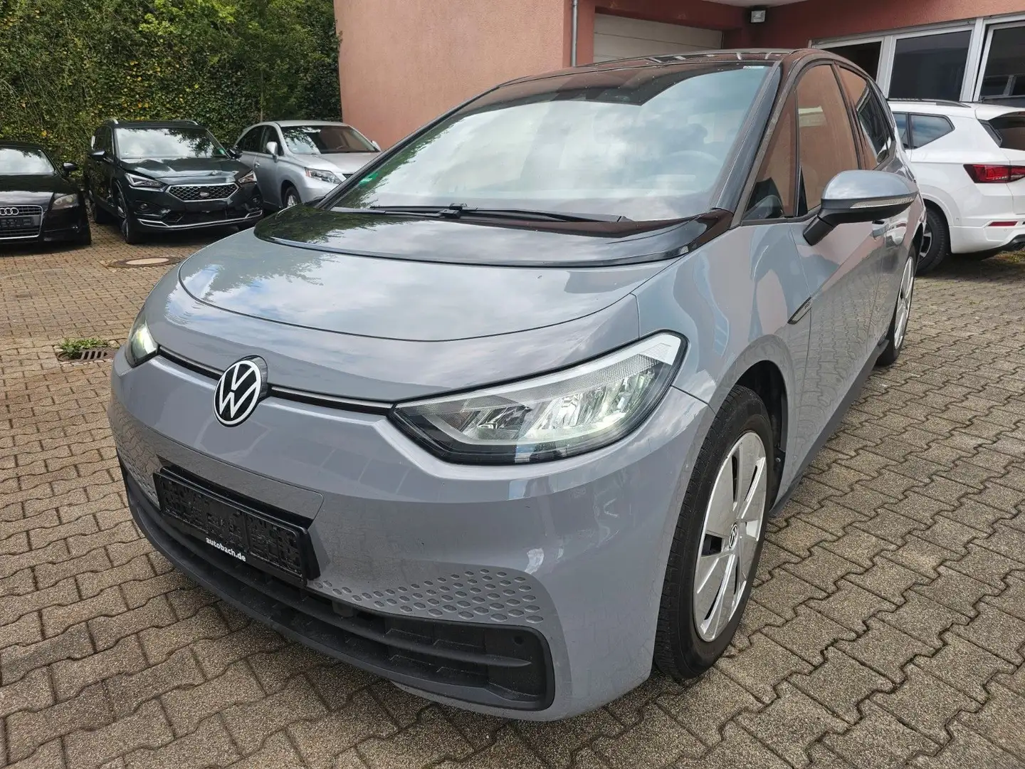 Volkswagen ID.3 Pro Performance 150 kW / DAB+ / LED / Grau - 1