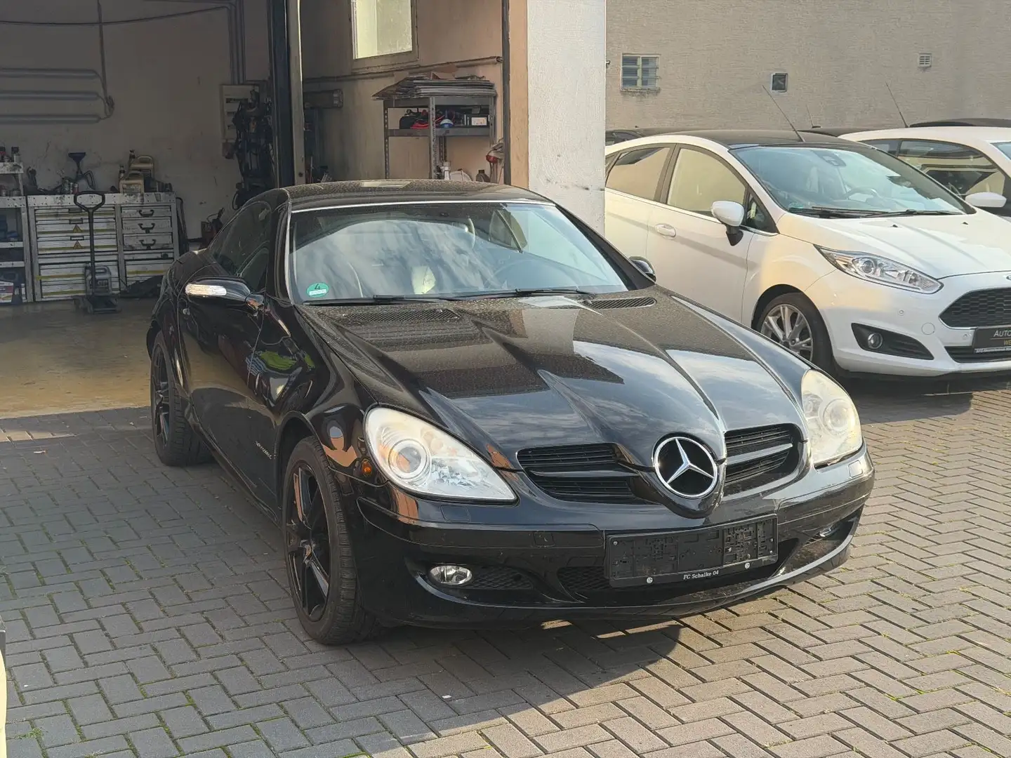 Mercedes-Benz SLK 200 *WENIG KM*AIRBAGS OK*MOTOR OK* Schwarz - 1