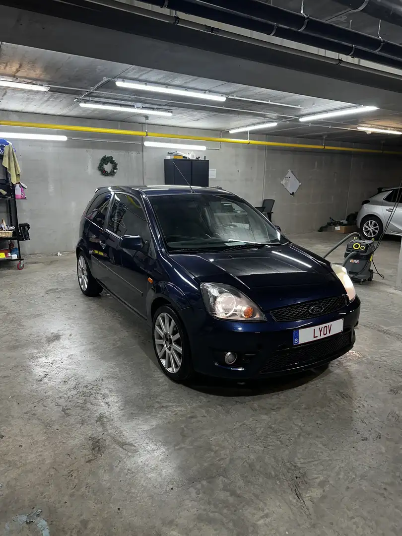 Ford Fiesta ST LINE - 2