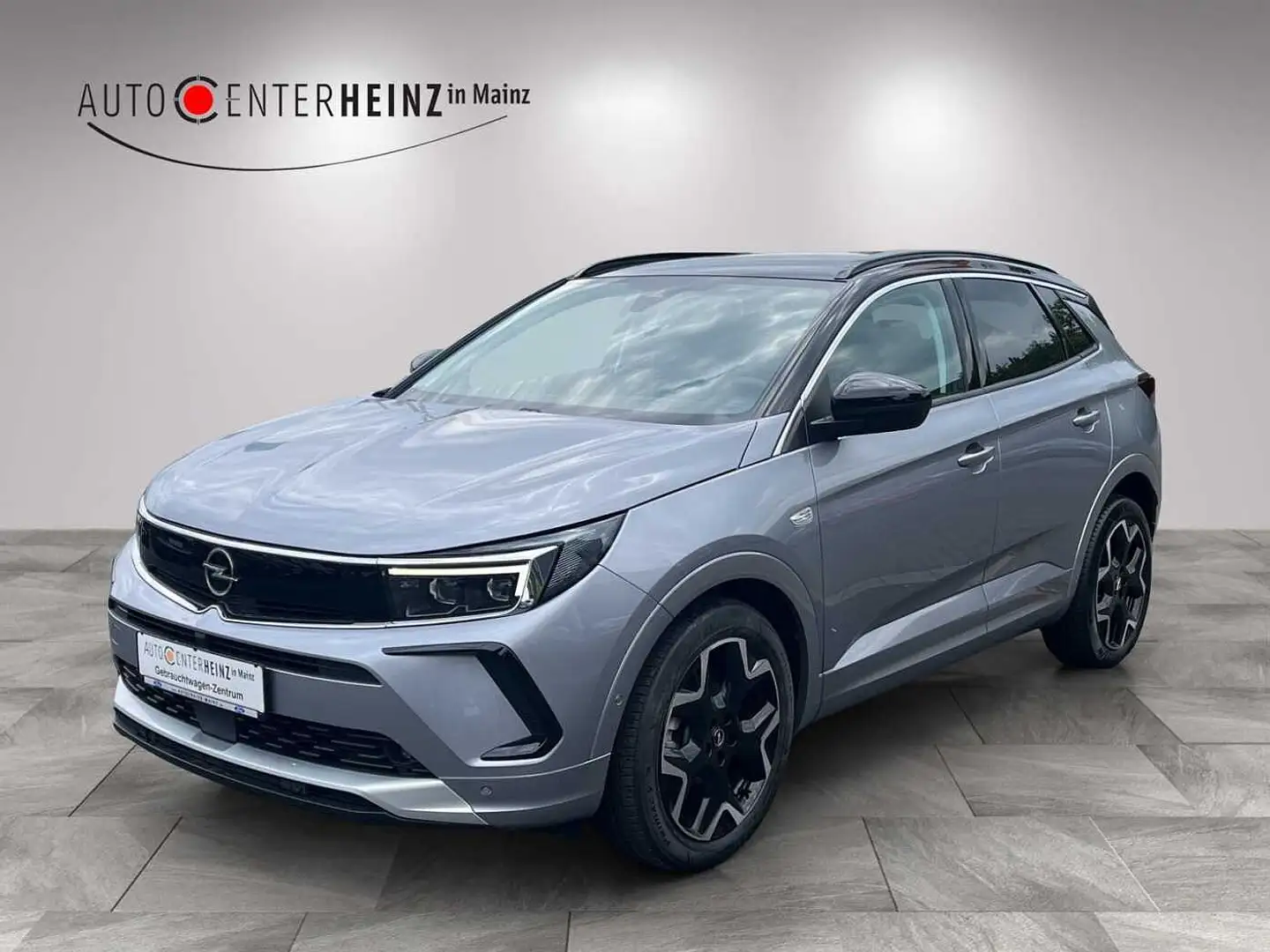 Opel Grandland X Ultimate Grey - 1