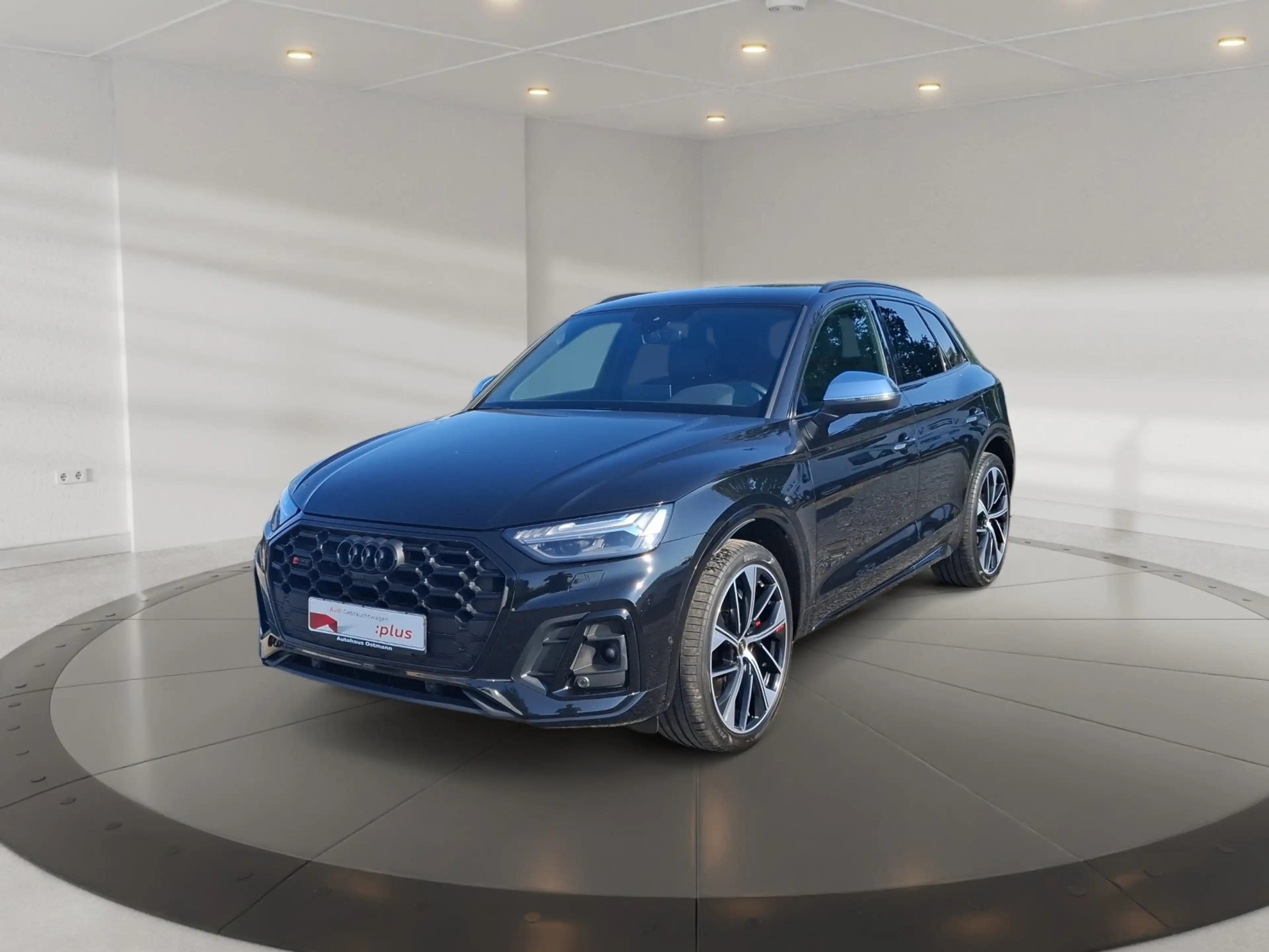 Audi SQ5 3,0 TDI quattro 360 ACC Massage B&O 21 Zoll — photo 2