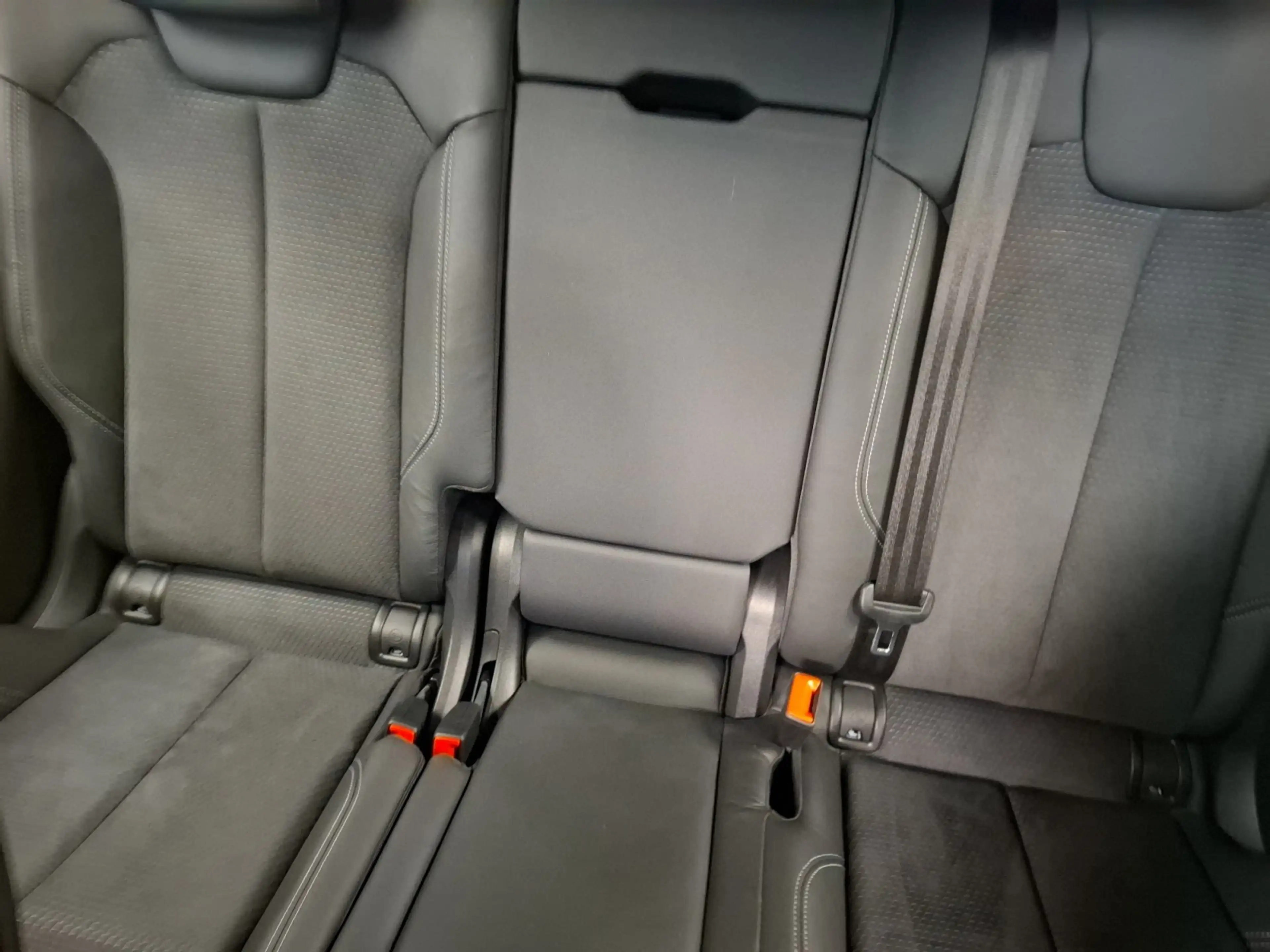 Audi SQ5 3,0 TDI quattro 360 ACC Massage B&O 21 Zoll — photo 8