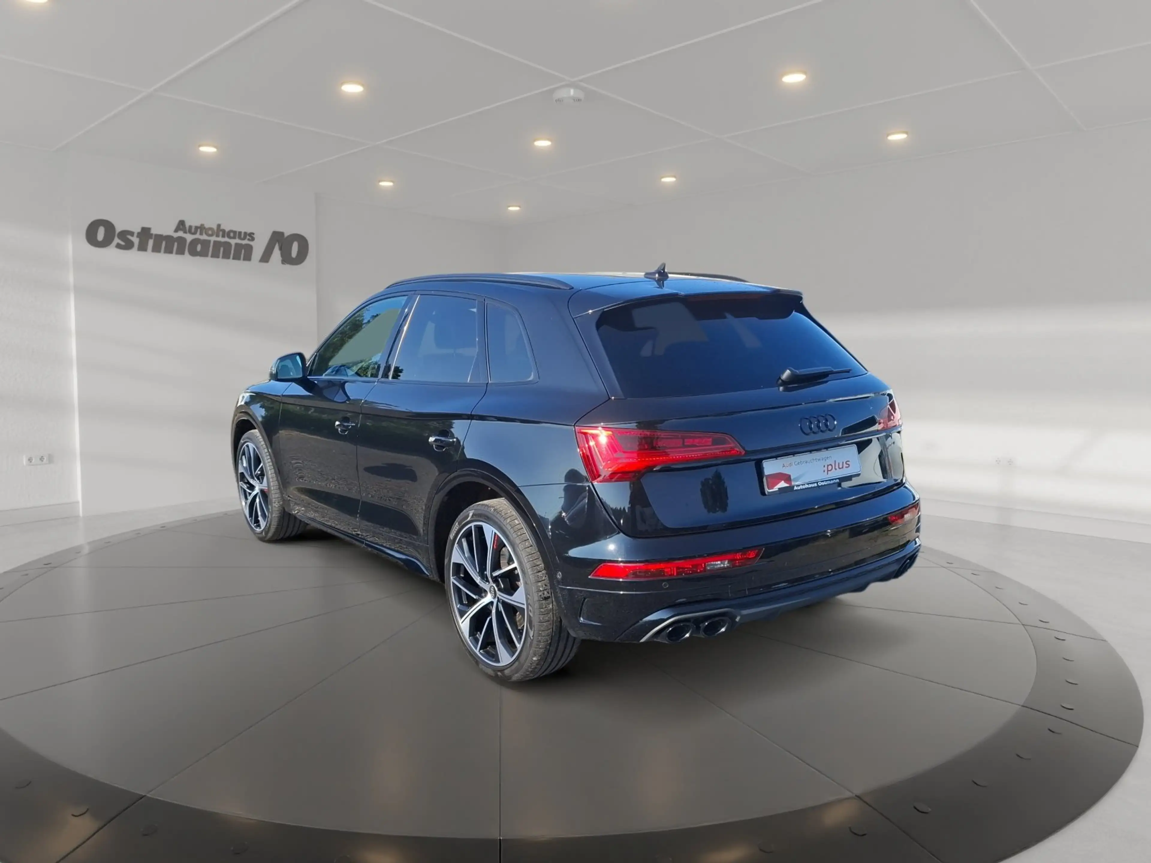Audi SQ5 3,0 TDI quattro 360 ACC Massage B&O 21 Zoll — photo 3