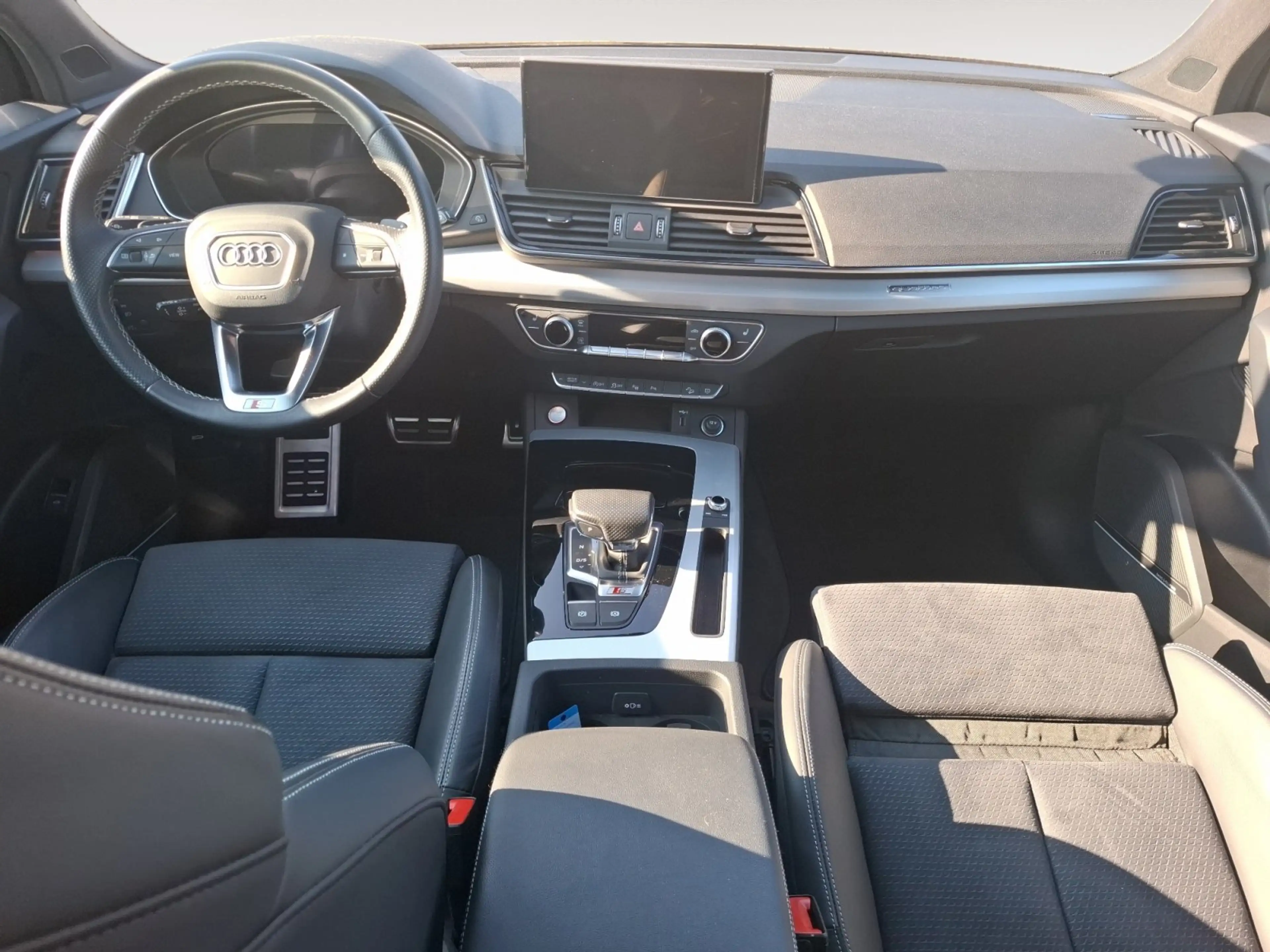 Audi SQ5 3,0 TDI quattro 360 ACC Massage B&O 21 Zoll — photo 9