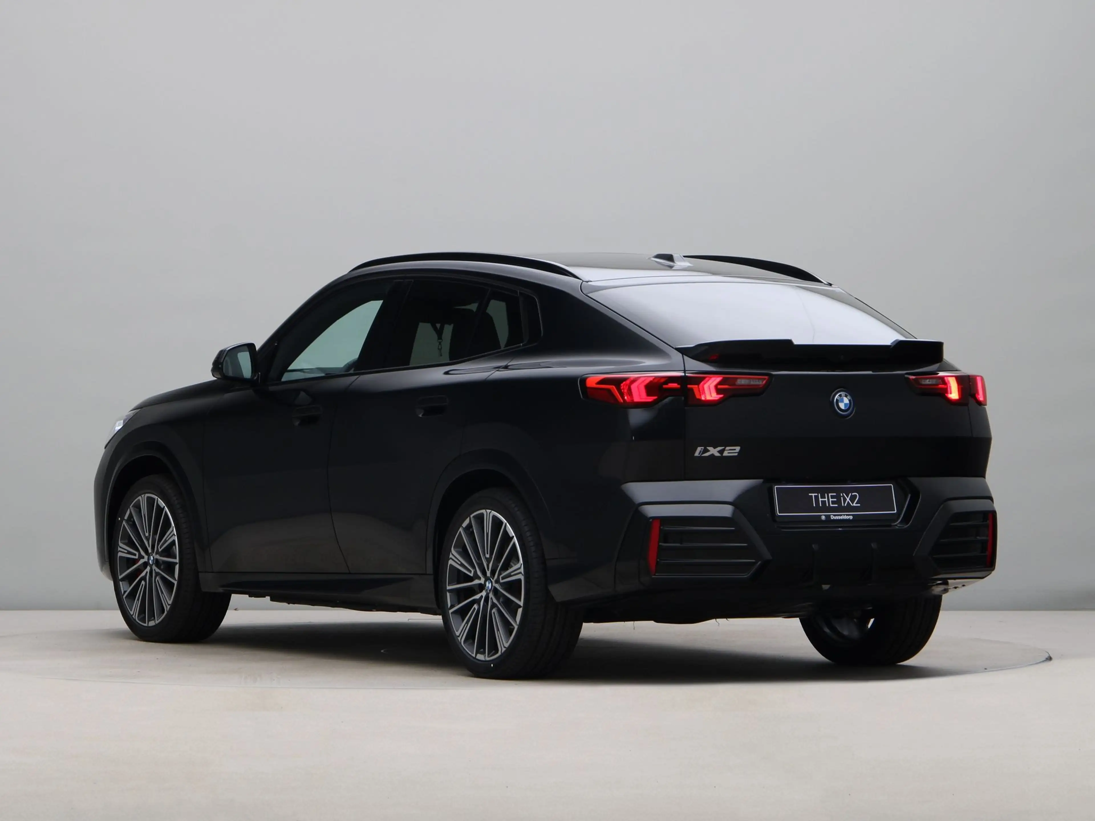 BMW iX2 xDrive30 M Sportpakket Pro - 20 " - Trekhaak — photo 11