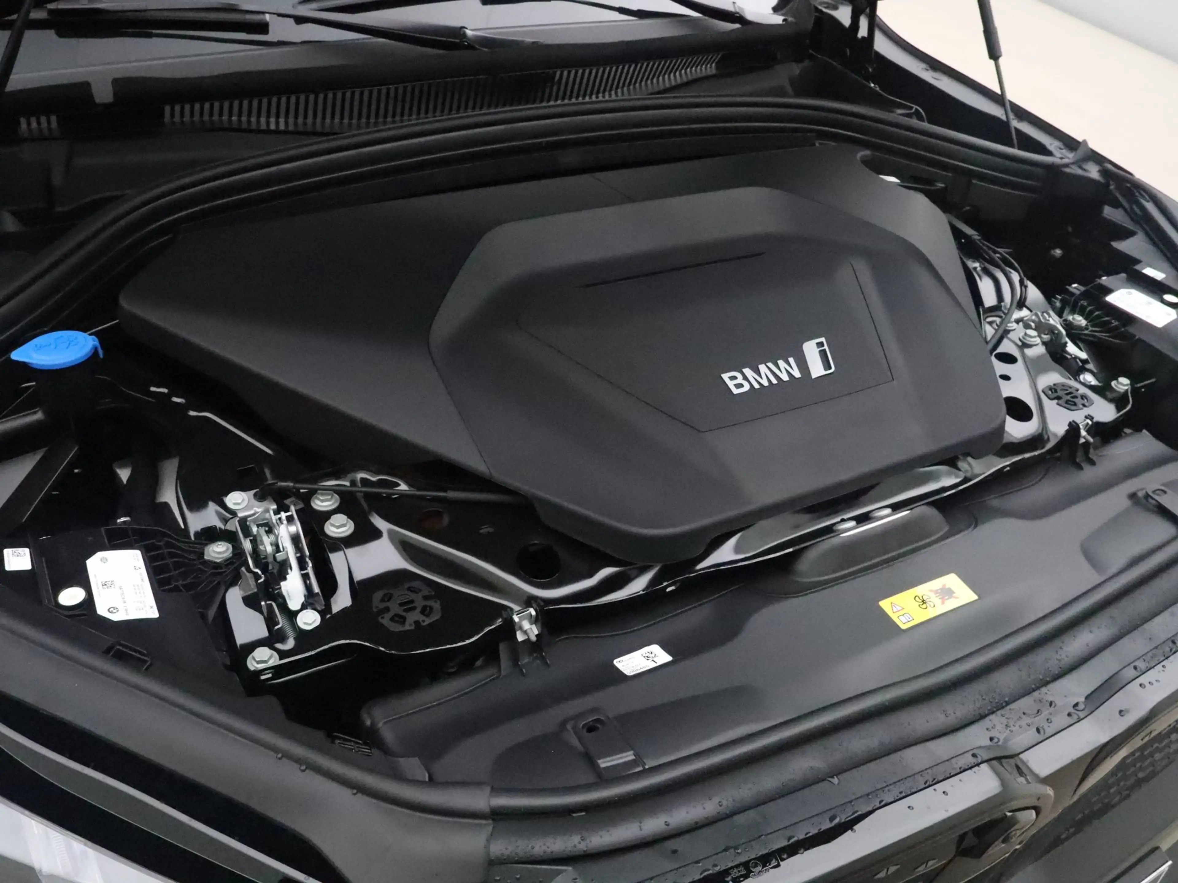 BMW iX2 xDrive30 M Sportpakket Pro - 20 " - Trekhaak — photo 4