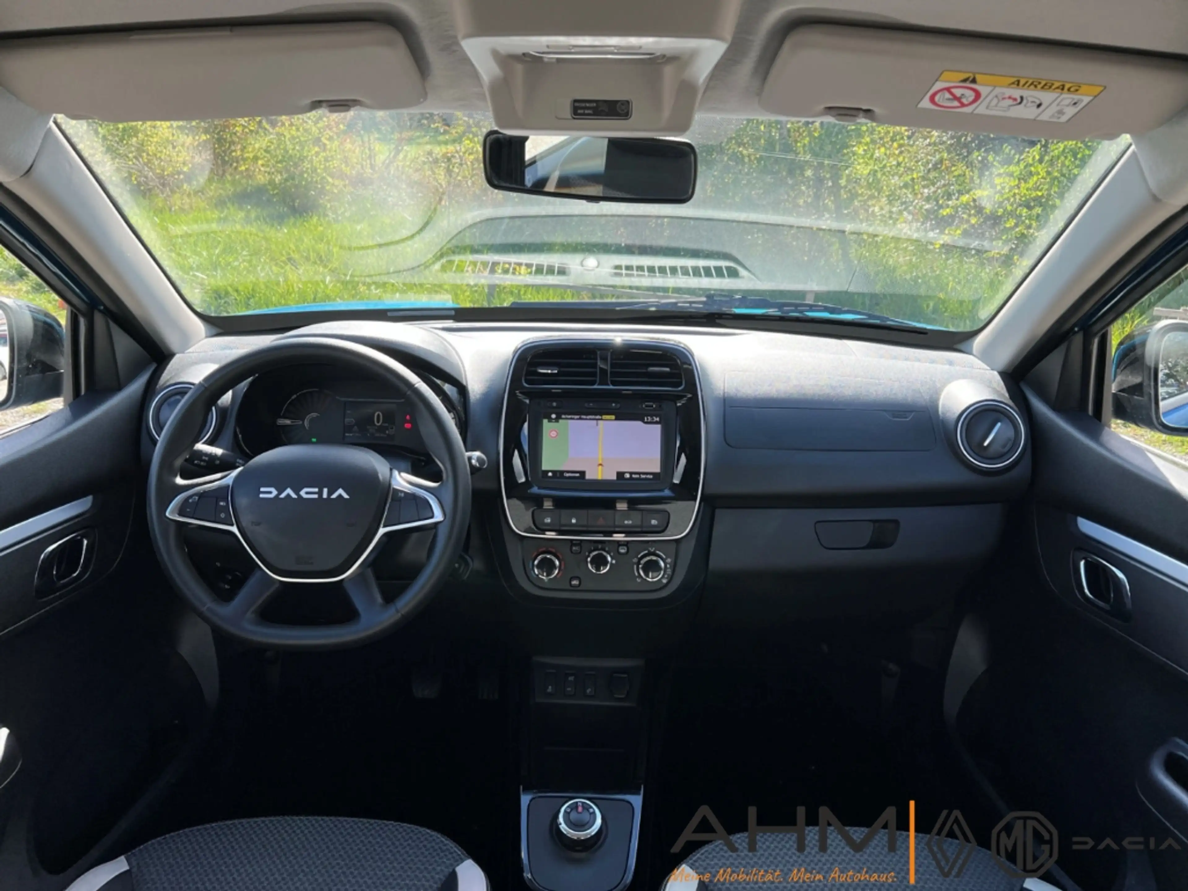 Dacia Spring Electric Essential CCS KLIMA NAVI — photo 13