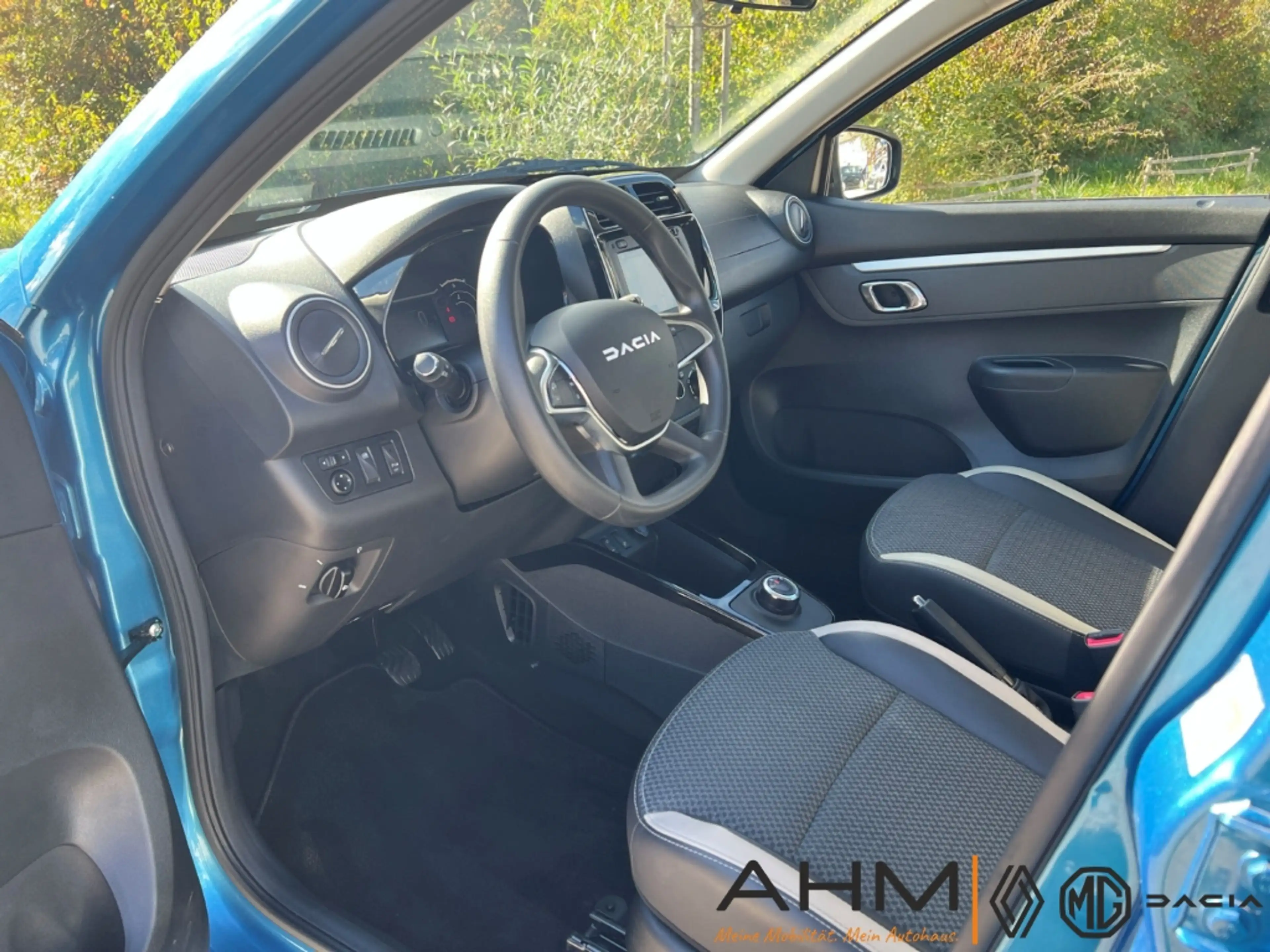 Dacia Spring Electric Essential CCS KLIMA NAVI — photo 10