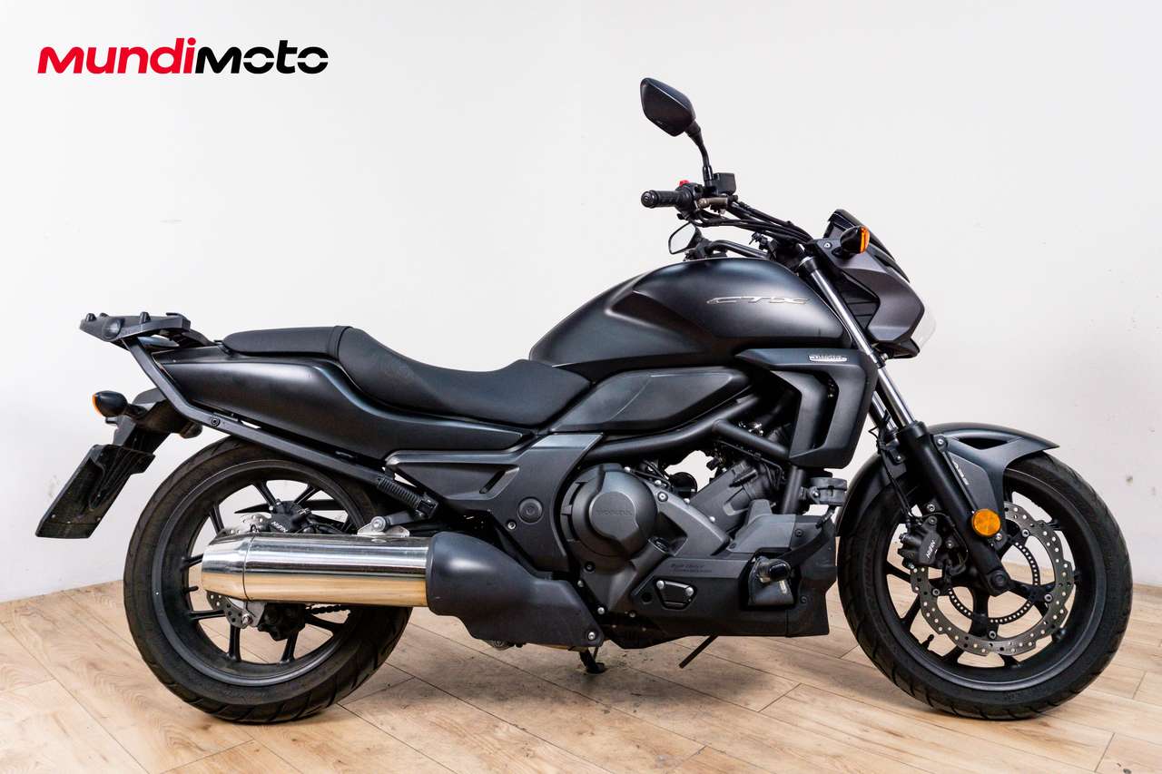 Honda CTX 700