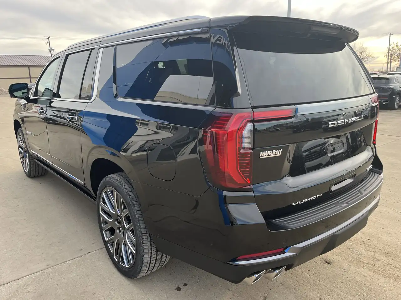GMC Yukon снимка GMC Yukon