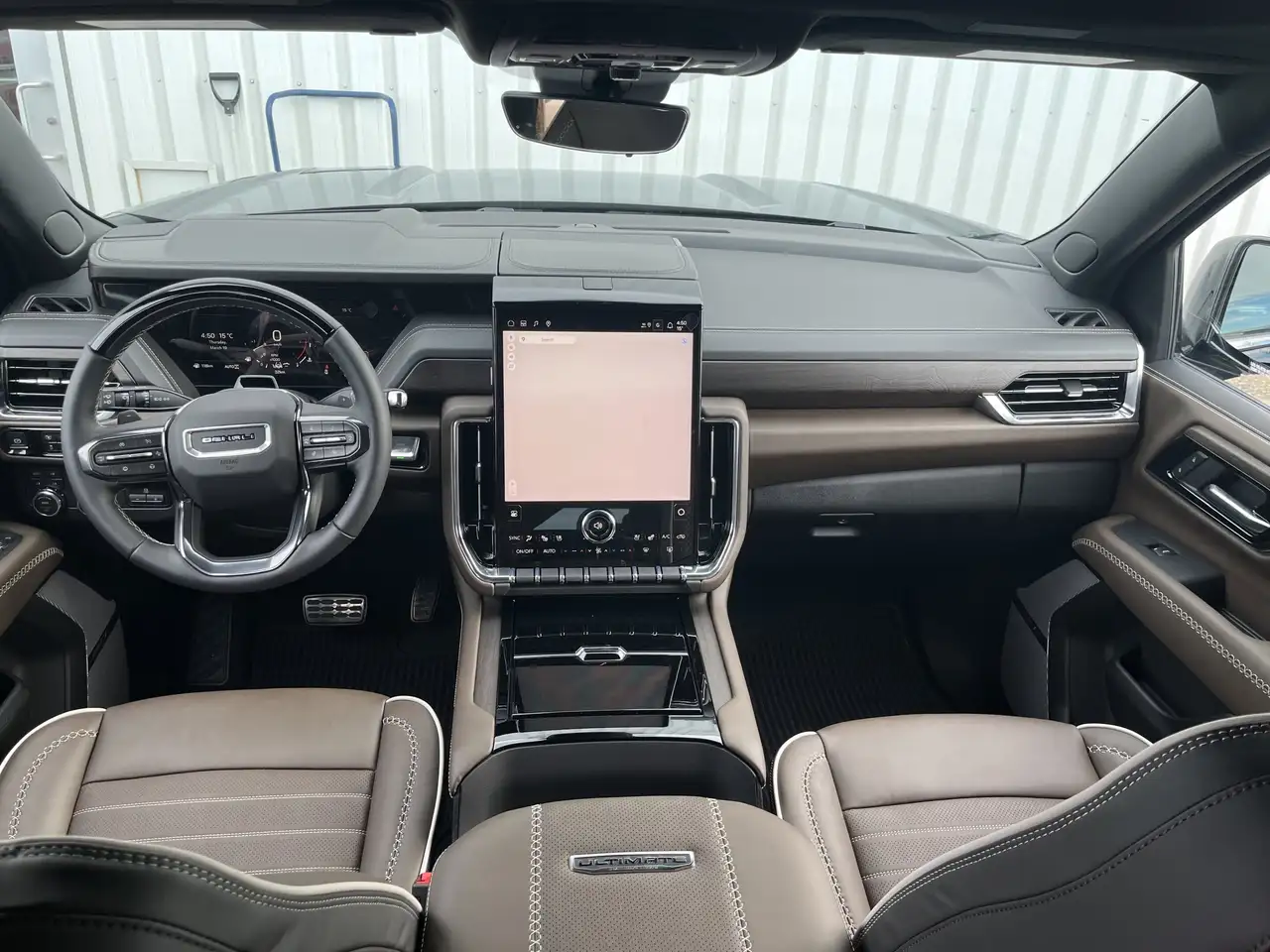 GMC Yukon снимка GMC Yukon