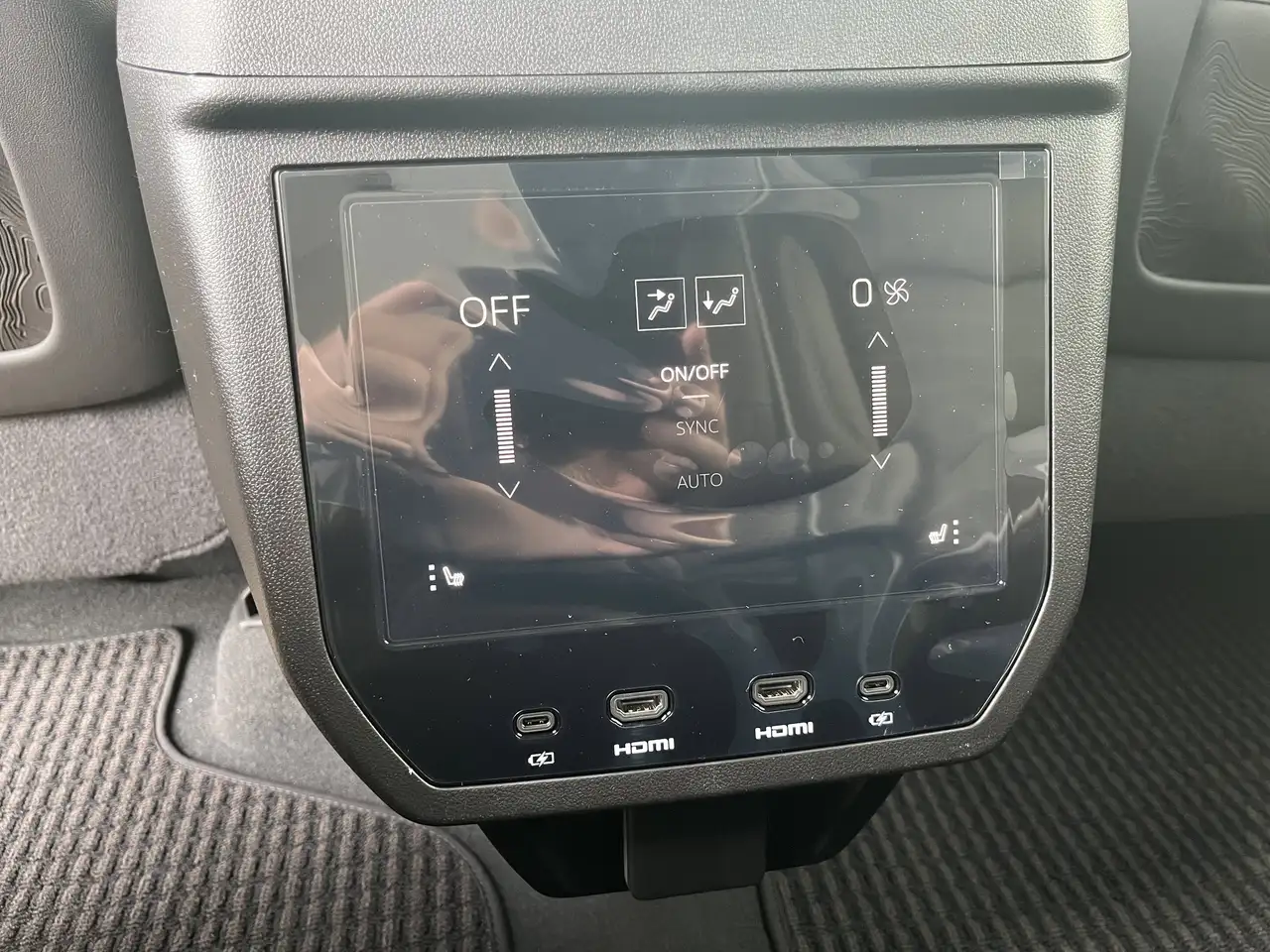 GMC Yukon снимка GMC Yukon