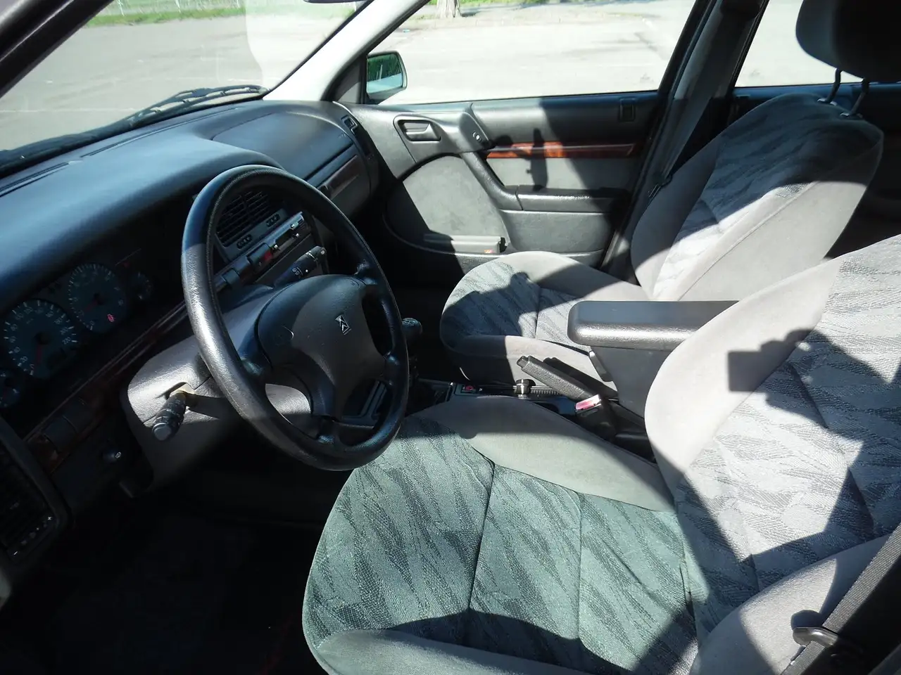 Citroen Xantia 2.0i-16V Millésime, foto 7