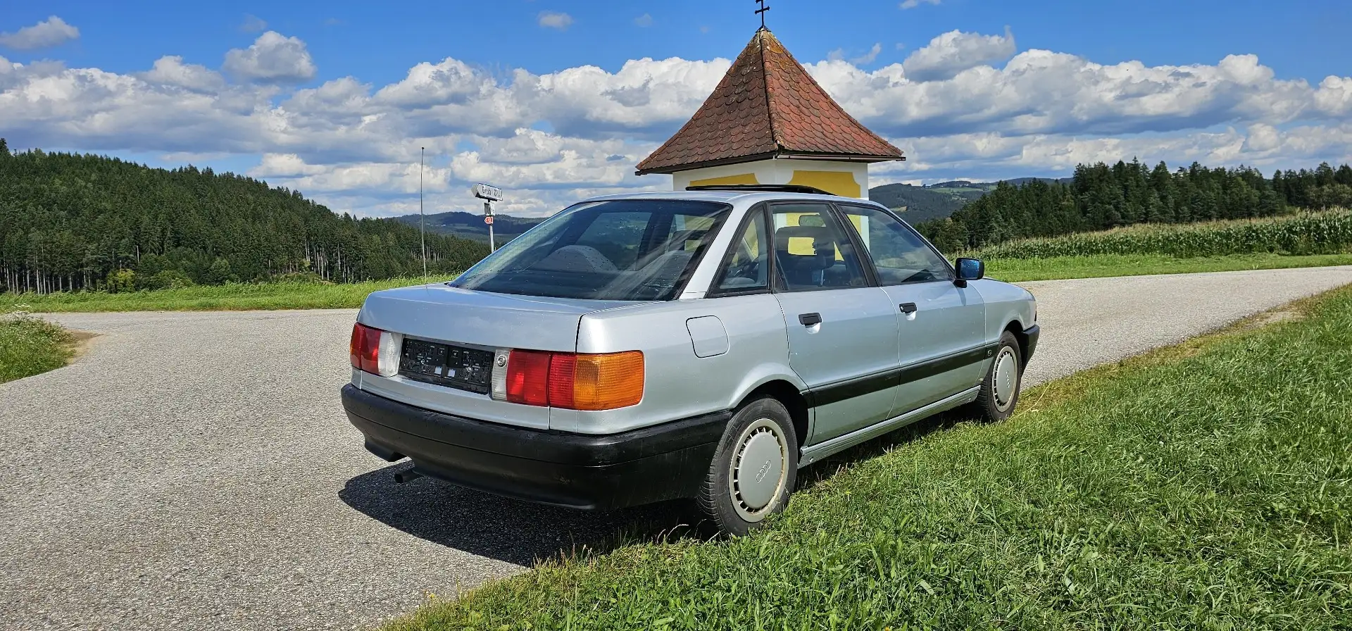 Audi 80 2,0 E - 2