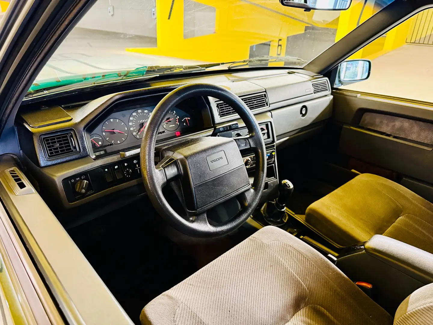 Volvo 940 2.3i Polar | Youngtimer | Airco | Trekhaak Groen - 2