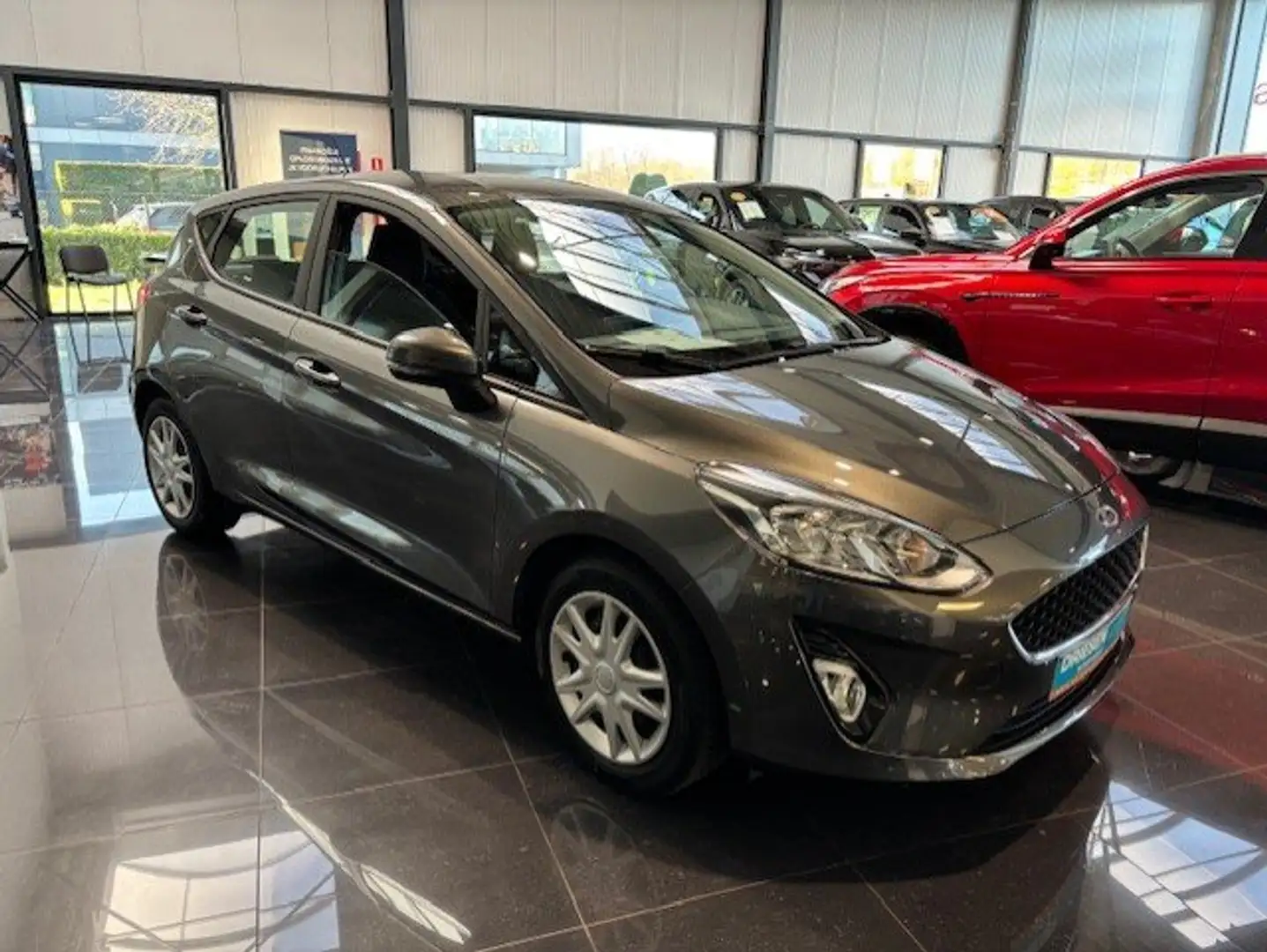 Ford Fiesta Fiesta 1.1 TREND/Airco/Navigatie/1j gar(1) Gris - 1