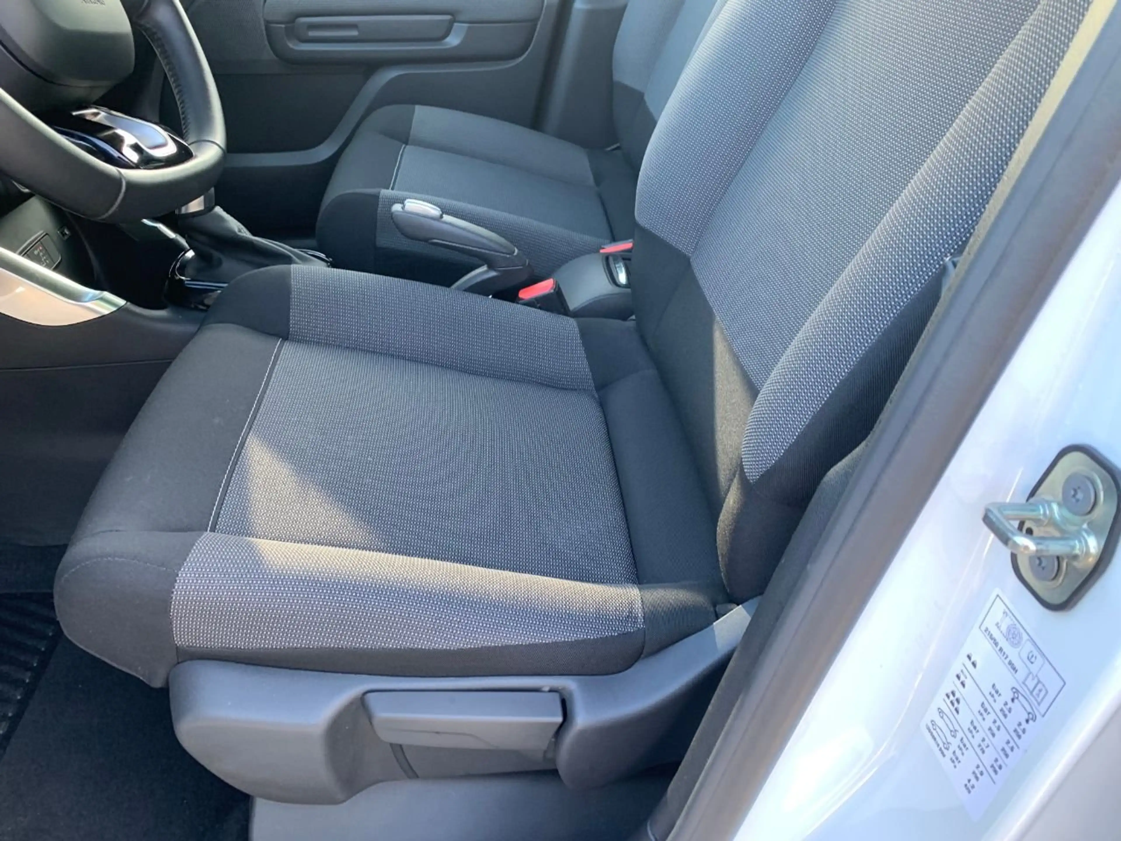 Citroen C3 Aircross 1.2 Turbo 130 Automaat Max — photo 10