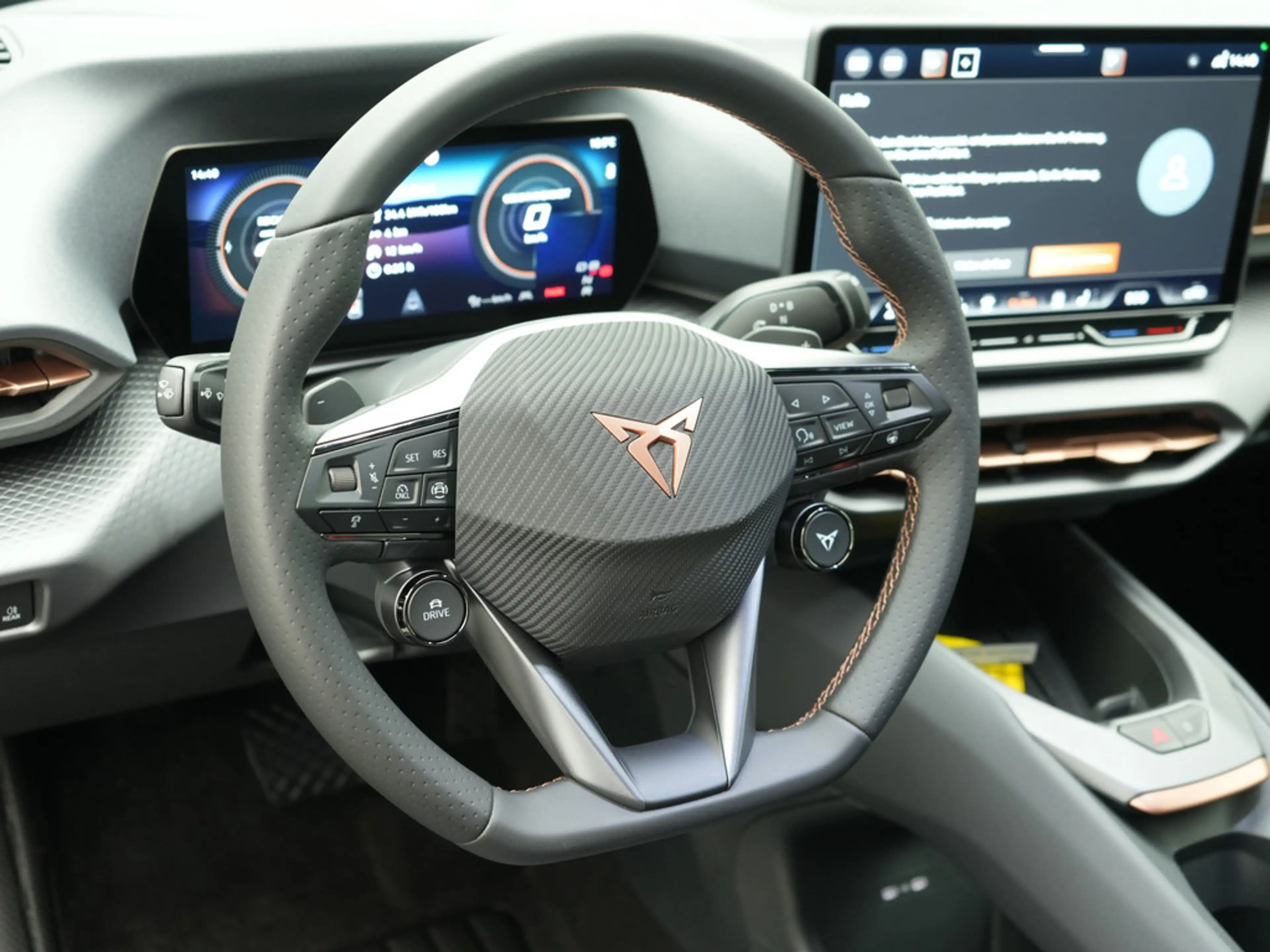 CUPRA Raval Launch Edition Dynamic STANDHZ LED KAM — photo 9