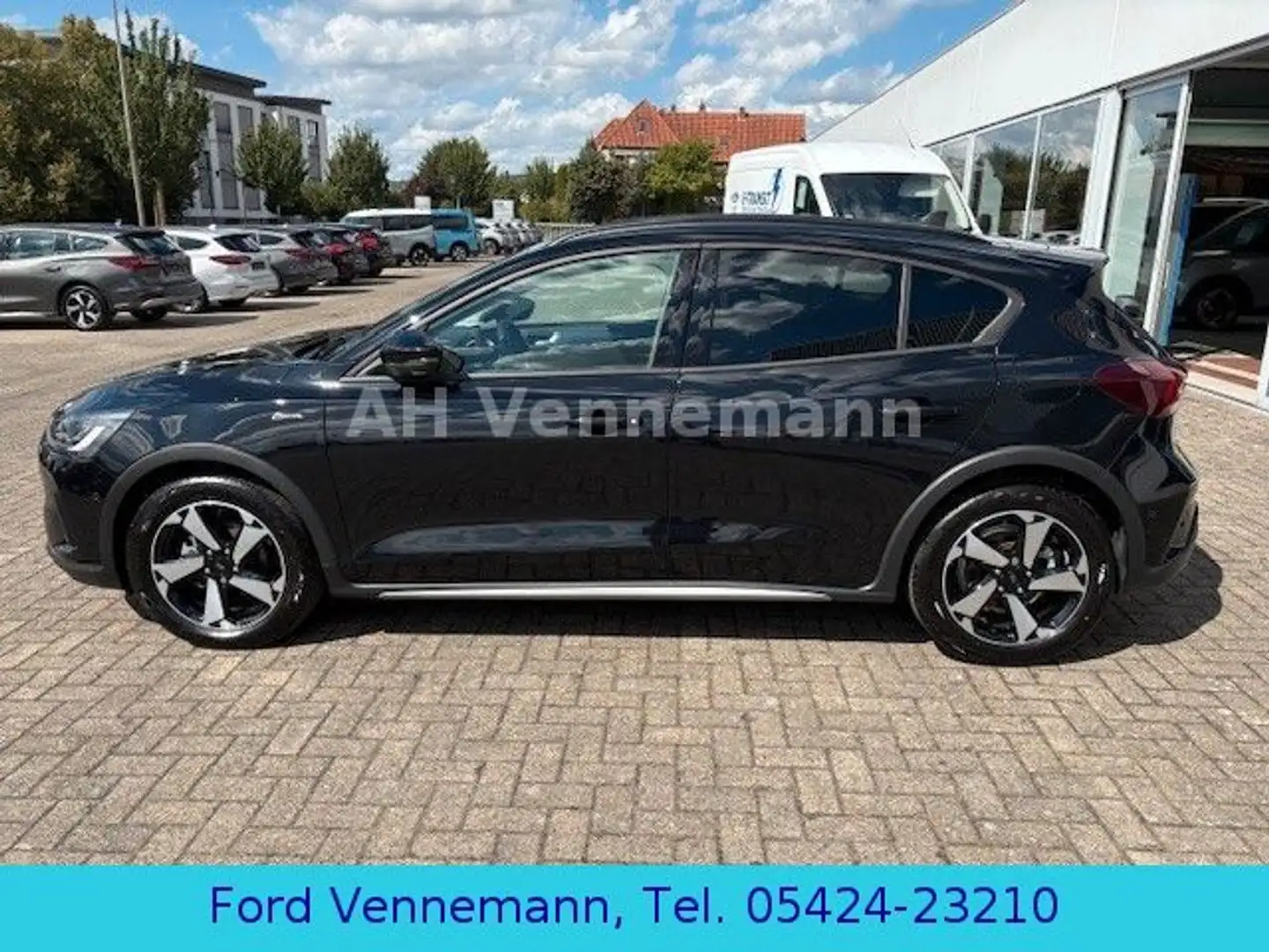 Ford Focus 1.0 EB Lim. Active X Noir - 2
