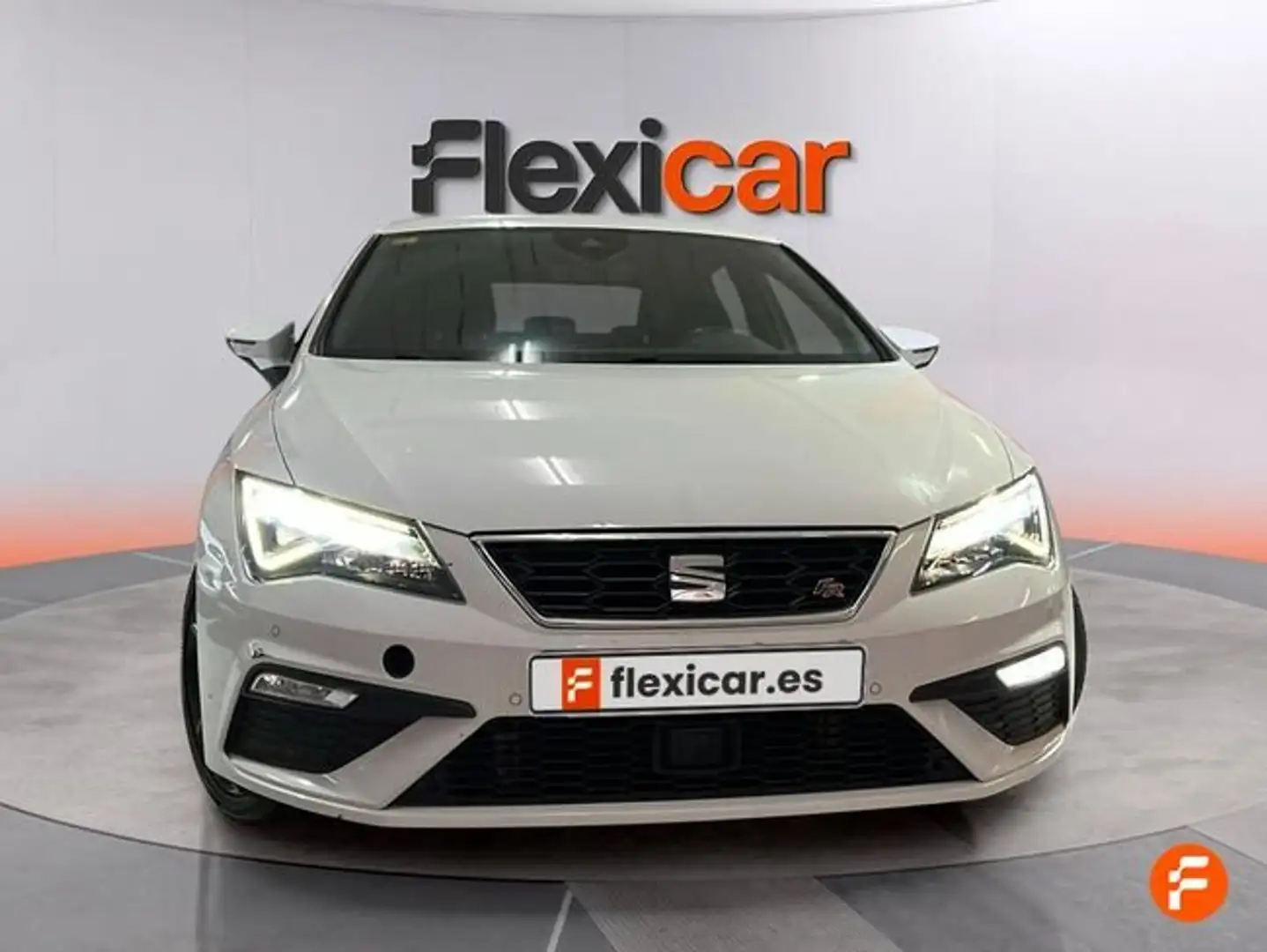 SEAT Leon ST 1.5 TSI S&S FR 150 Blanco - 2