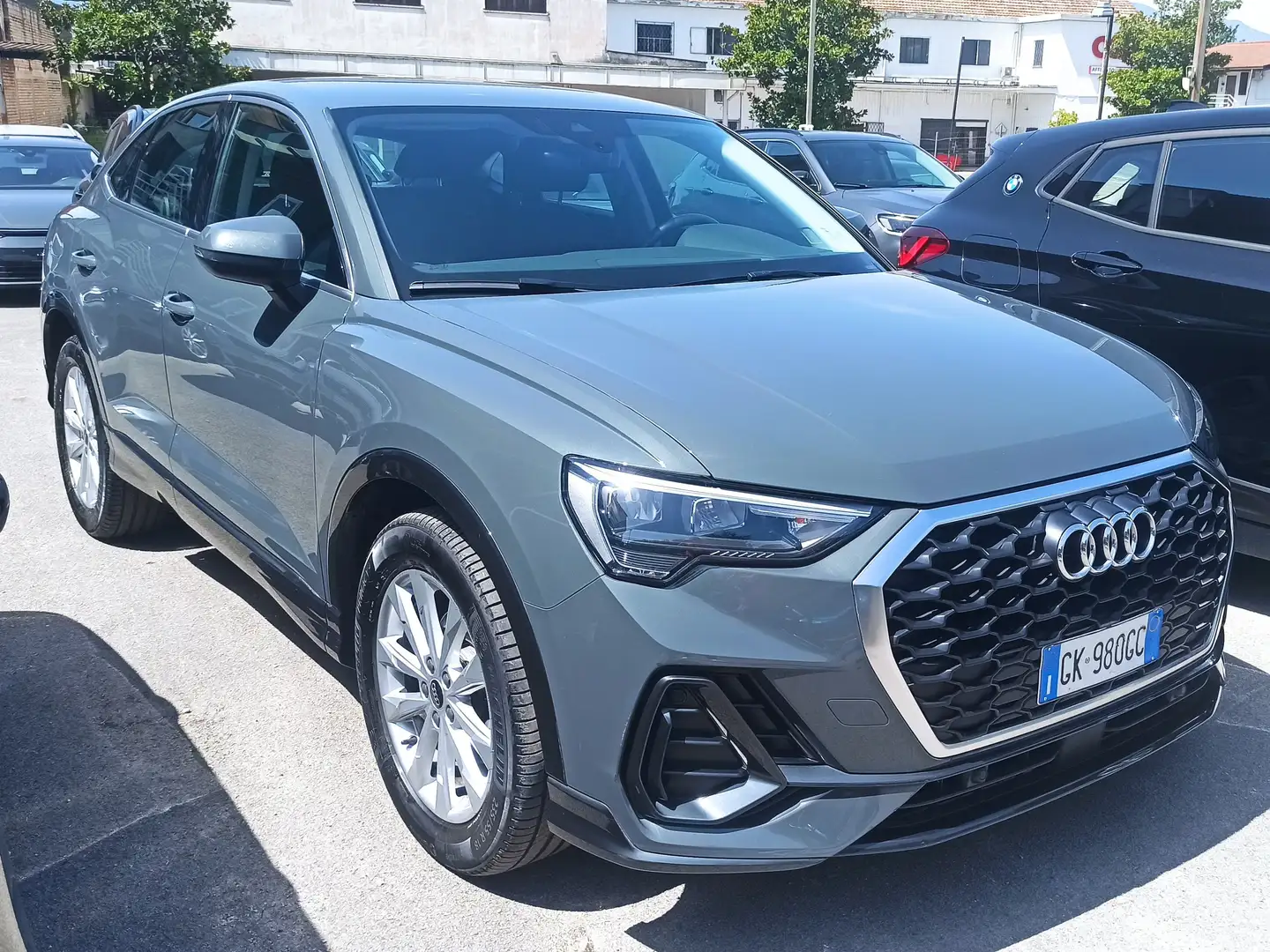 Audi Q3 Sportback 35 2.0 tdi **AUTOM.+LED+KM 34.000 ** Grigio - 1