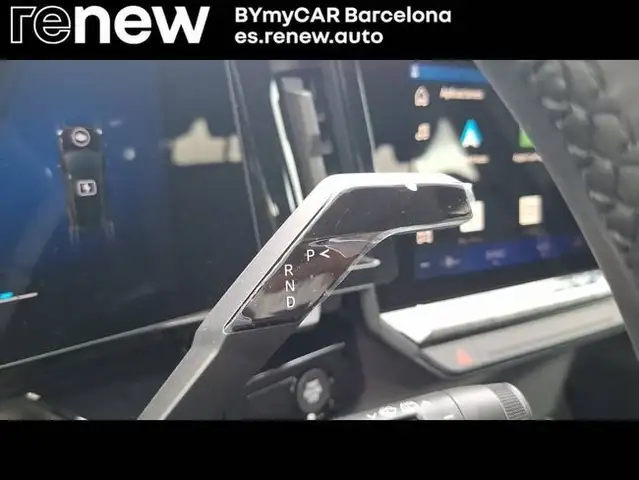 Renault Austral view 12