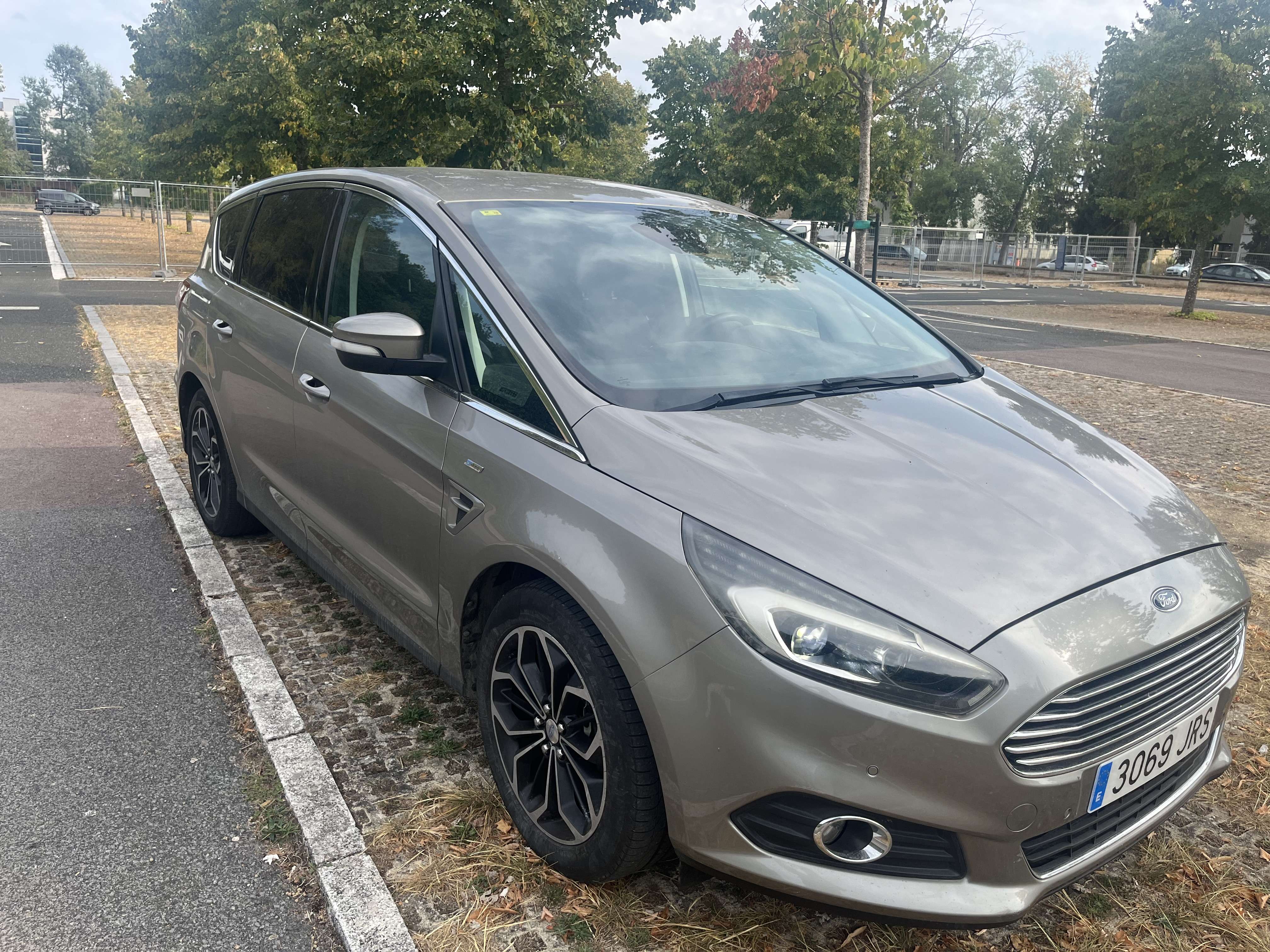 Ford S-Max S-Max 2.0TDCi Titanium 150 Titanium - foto 1