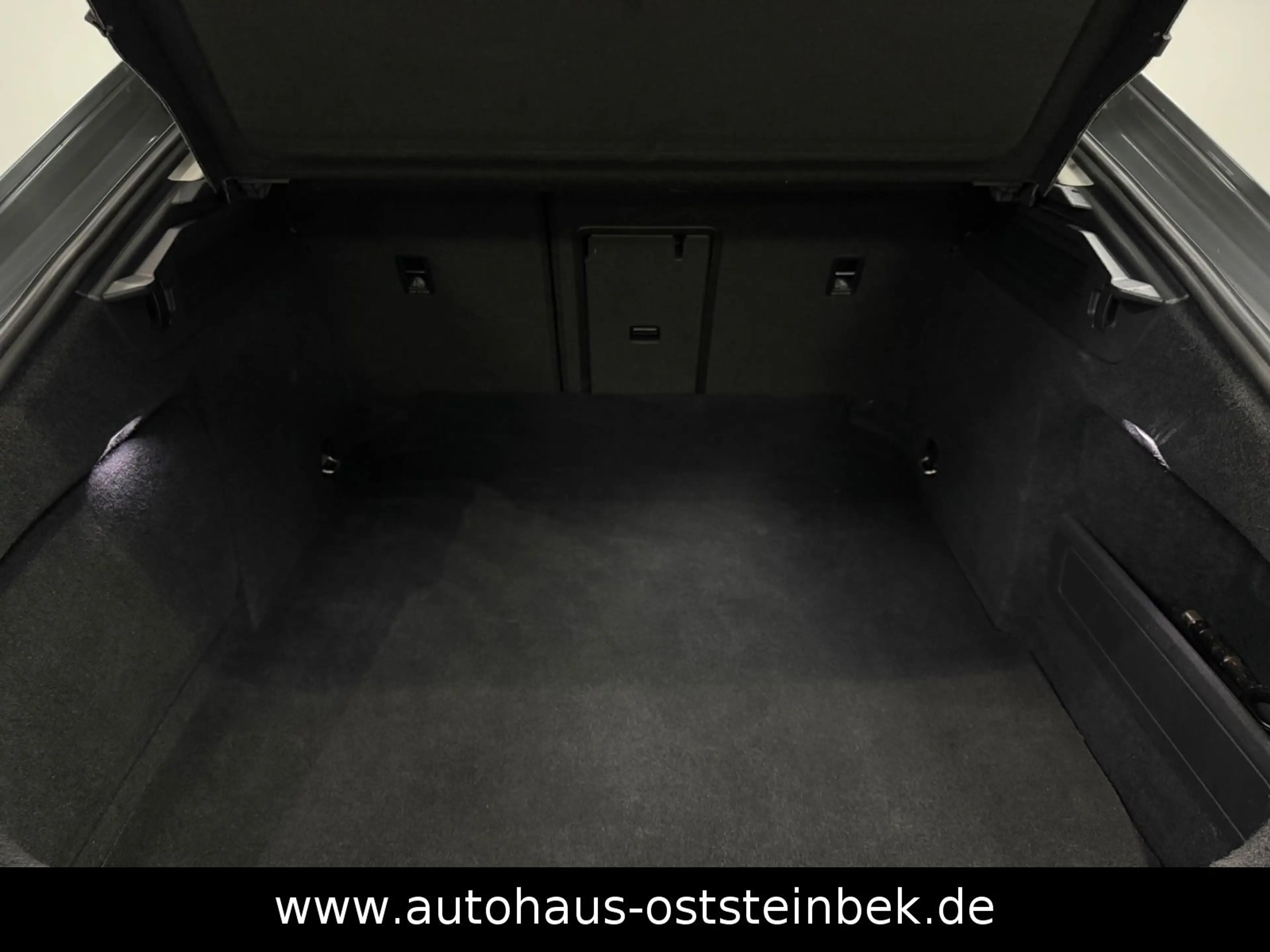 Volkswagen Arteon ELEGANCE 4MOTION/PANO/KEYLESS/ACC/LED/AHK — photo 15