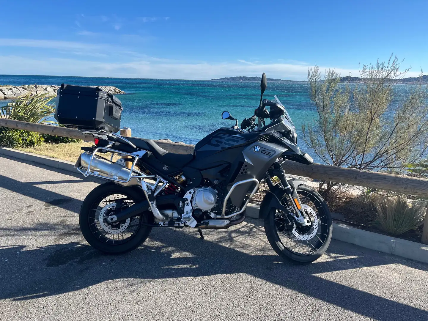 BMW F 850 GS Adventure Adventure Černá - 1
