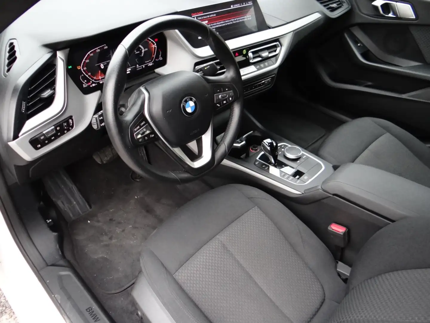 BMW 218 218dA Gran Coupé Bianco - 2