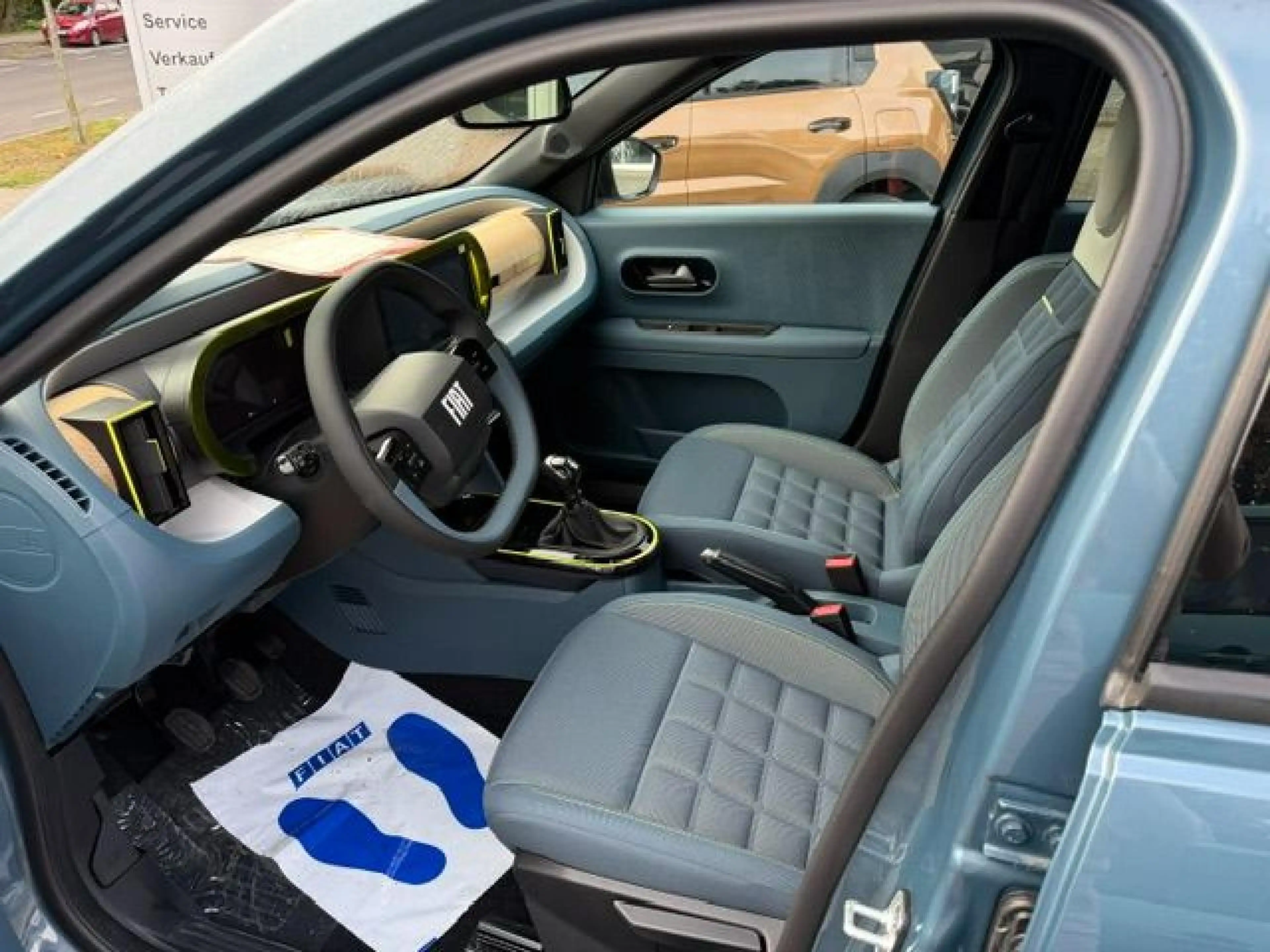 Fiat Grande Panda 1.2 Turbo 74 kW La Prima — photo 10
