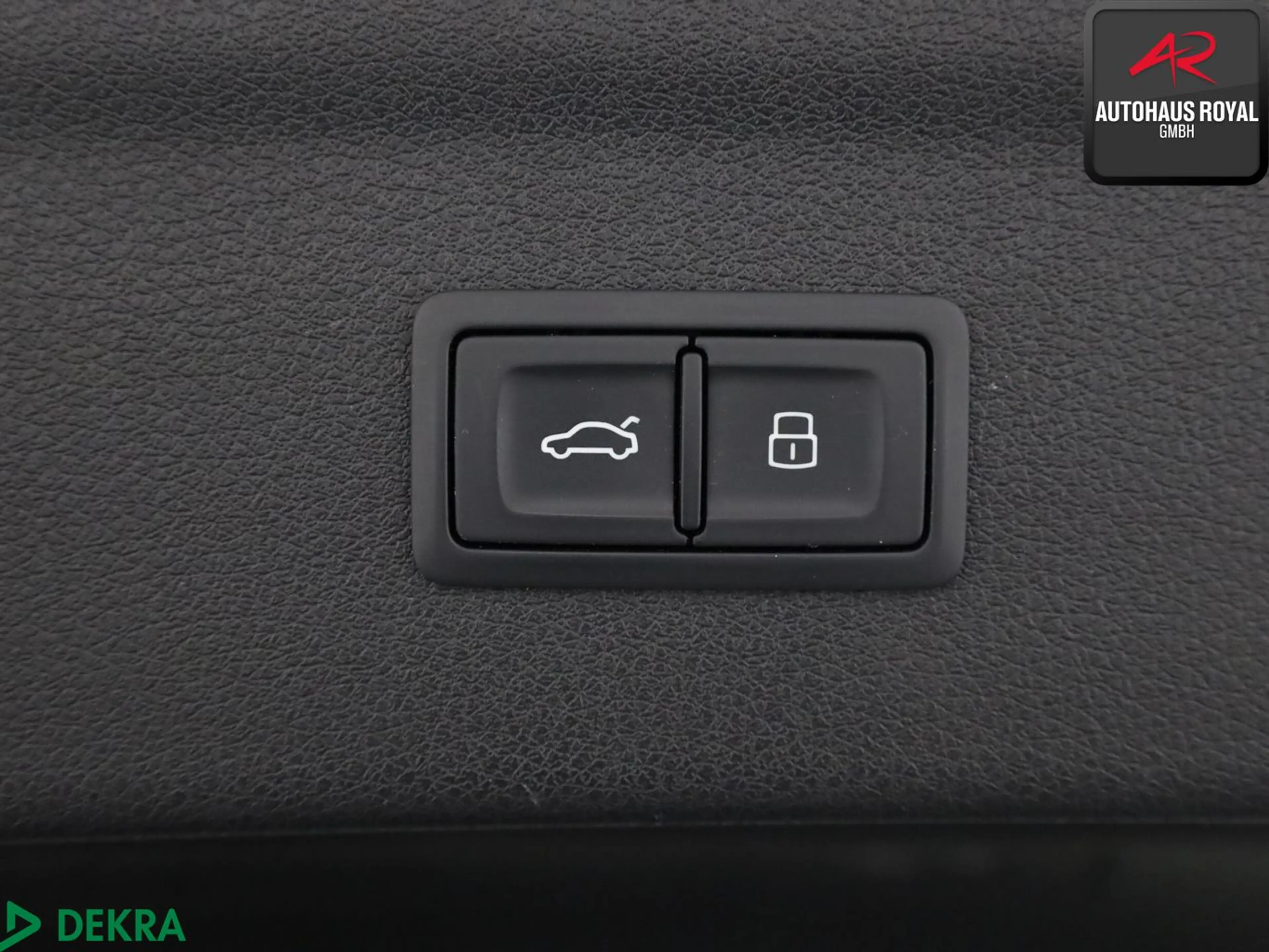 Audi RS Q3 2.5 TFSI qu PERFORMANCE PANO,BOSE,KEYLESSGO — photo 14