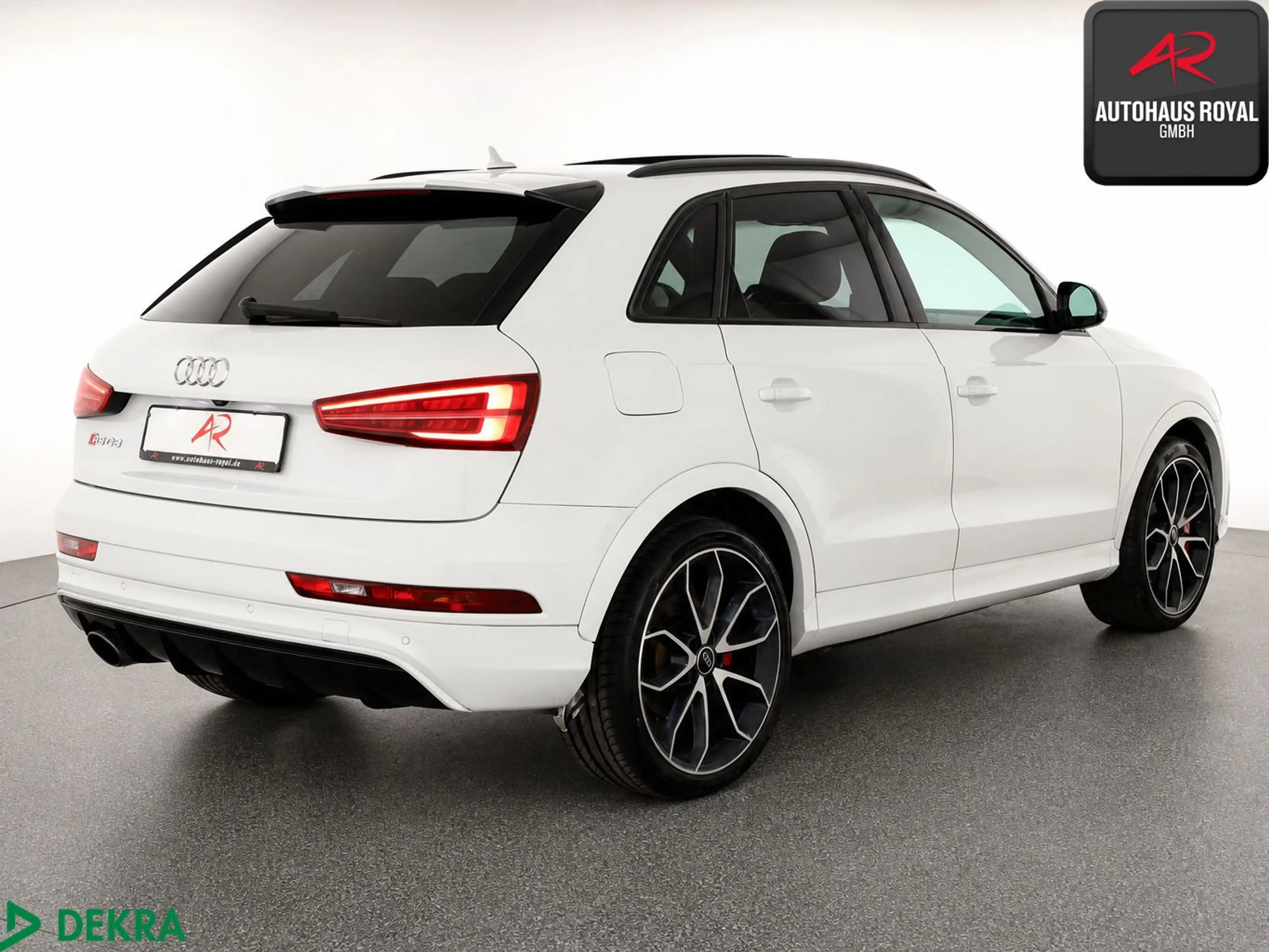 Audi RS Q3 2.5 TFSI qu PERFORMANCE PANO,BOSE,KEYLESSGO — photo 5