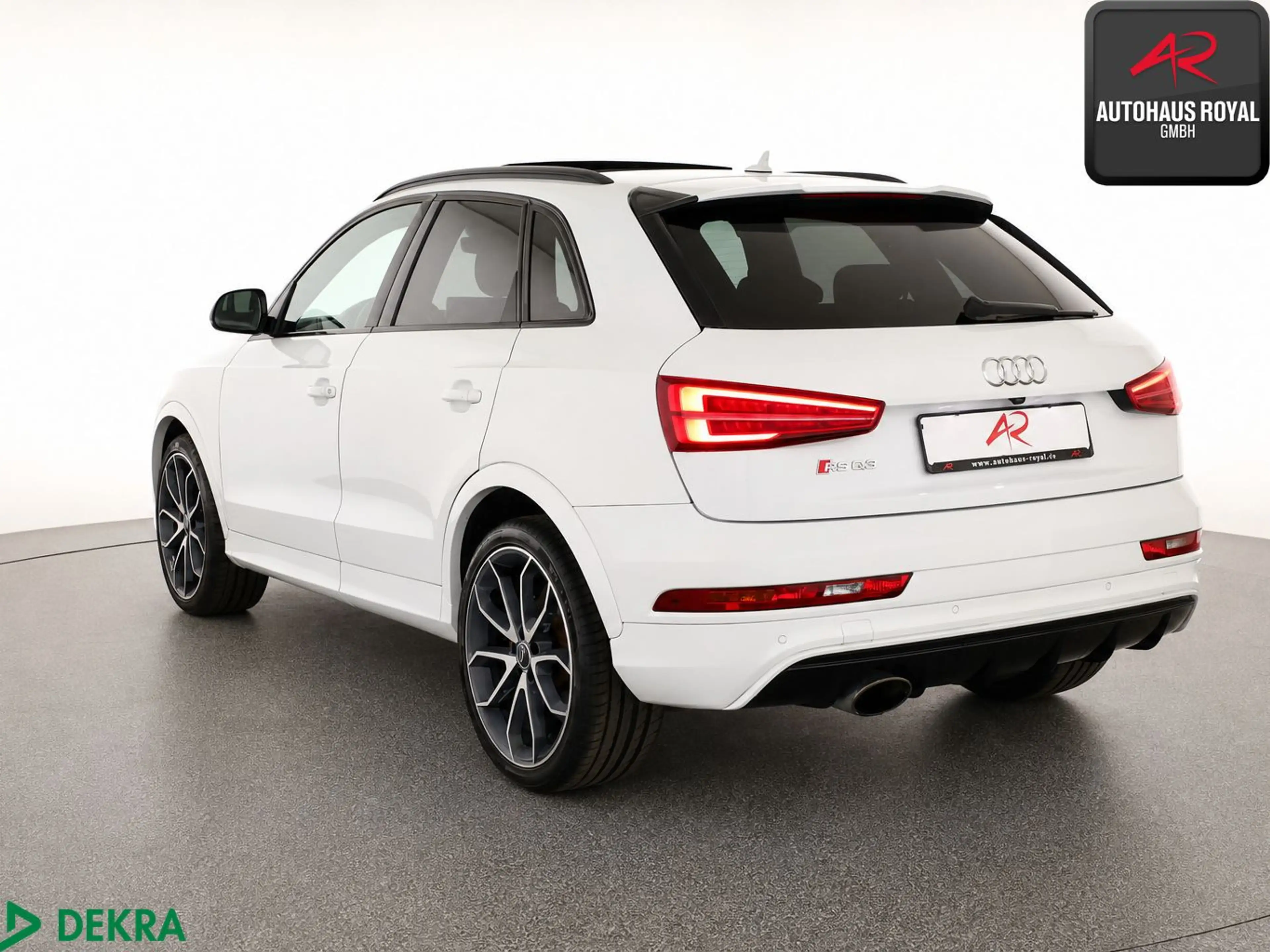 Audi RS Q3 2.5 TFSI qu PERFORMANCE PANO,BOSE,KEYLESSGO — photo 3