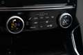 Jaguar E-Pace 1.5 P300e AWD R-Dynamic SE Panoramadak | Cloud Led Negro - thumbnail 28