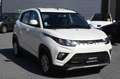 Mahindra KUV100 1.2 VVT M-Bifuel(GPL) K8 Weiß - thumbnail 2
