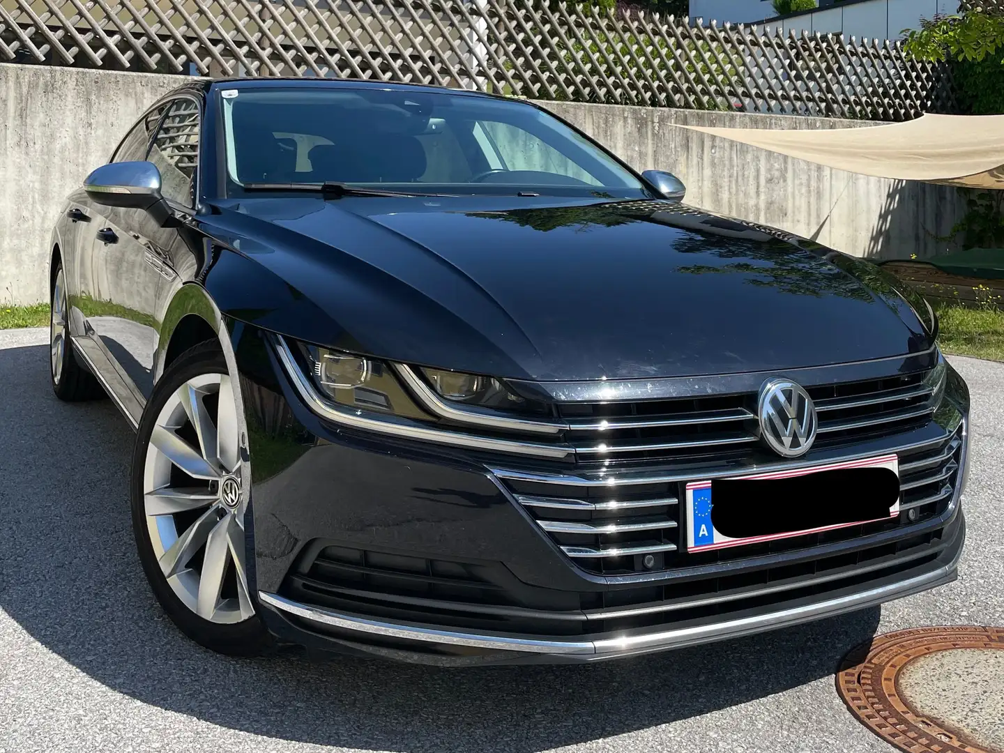 Volkswagen Arteon Arteon 2,0 TDI SCR Comfortline DSG Comfortline Schwarz - 2