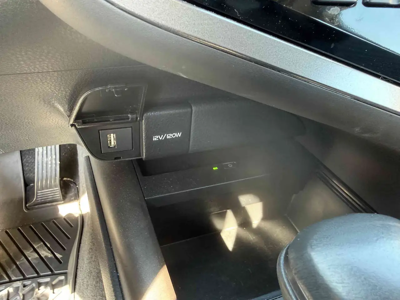 Toyota Camry снимка Toyota Camry